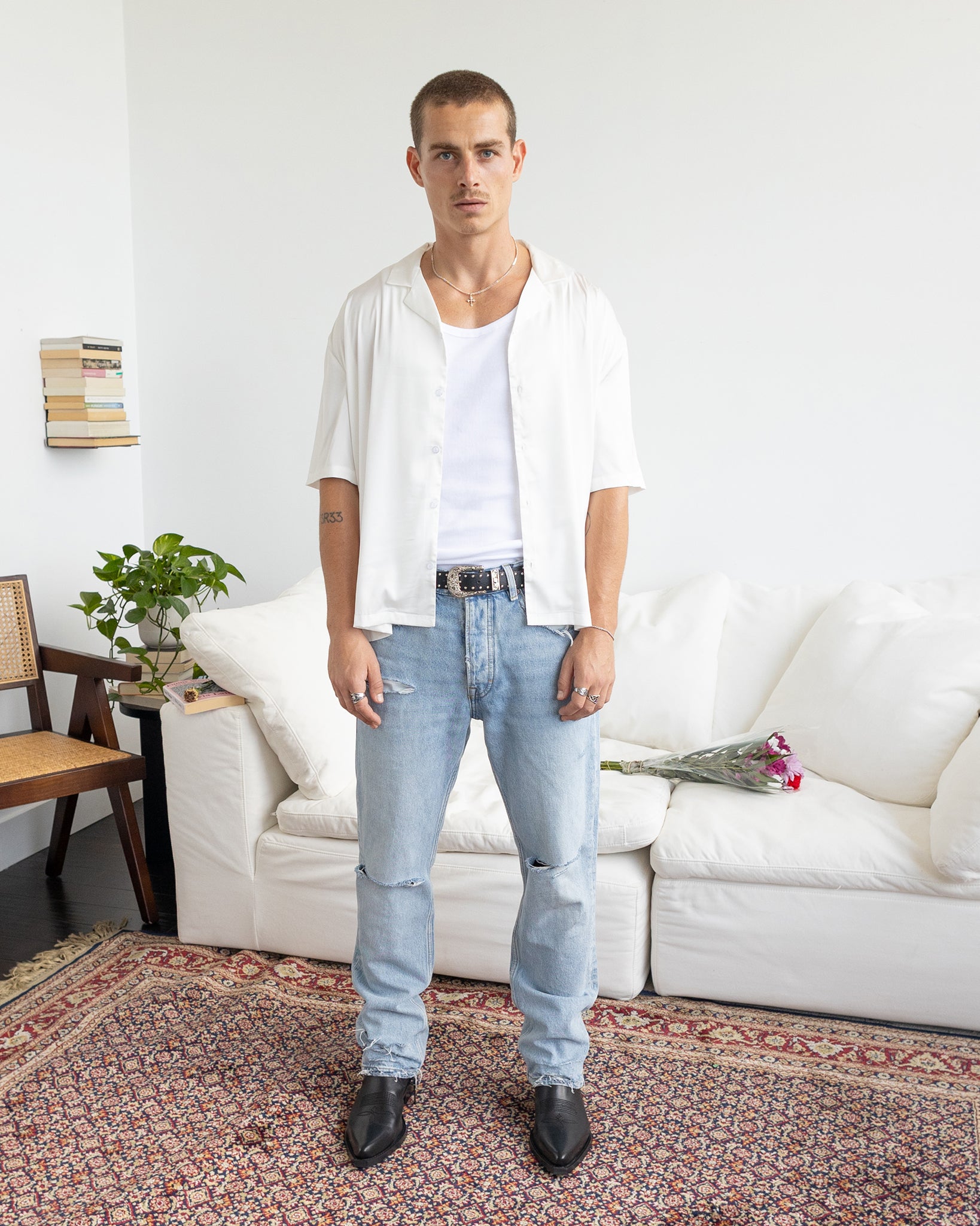 Essential Resort : Off White