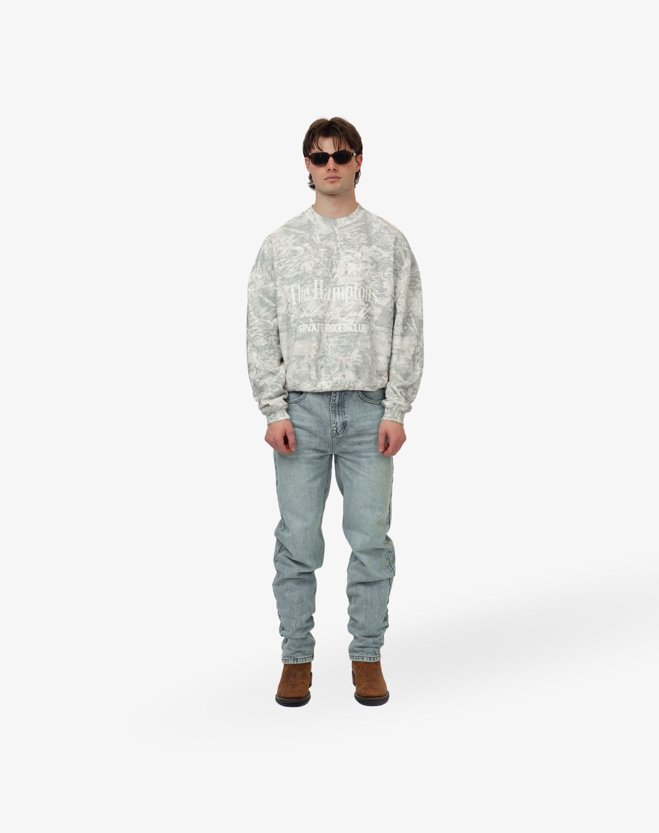 Straight Cut Denim: Classic Blue