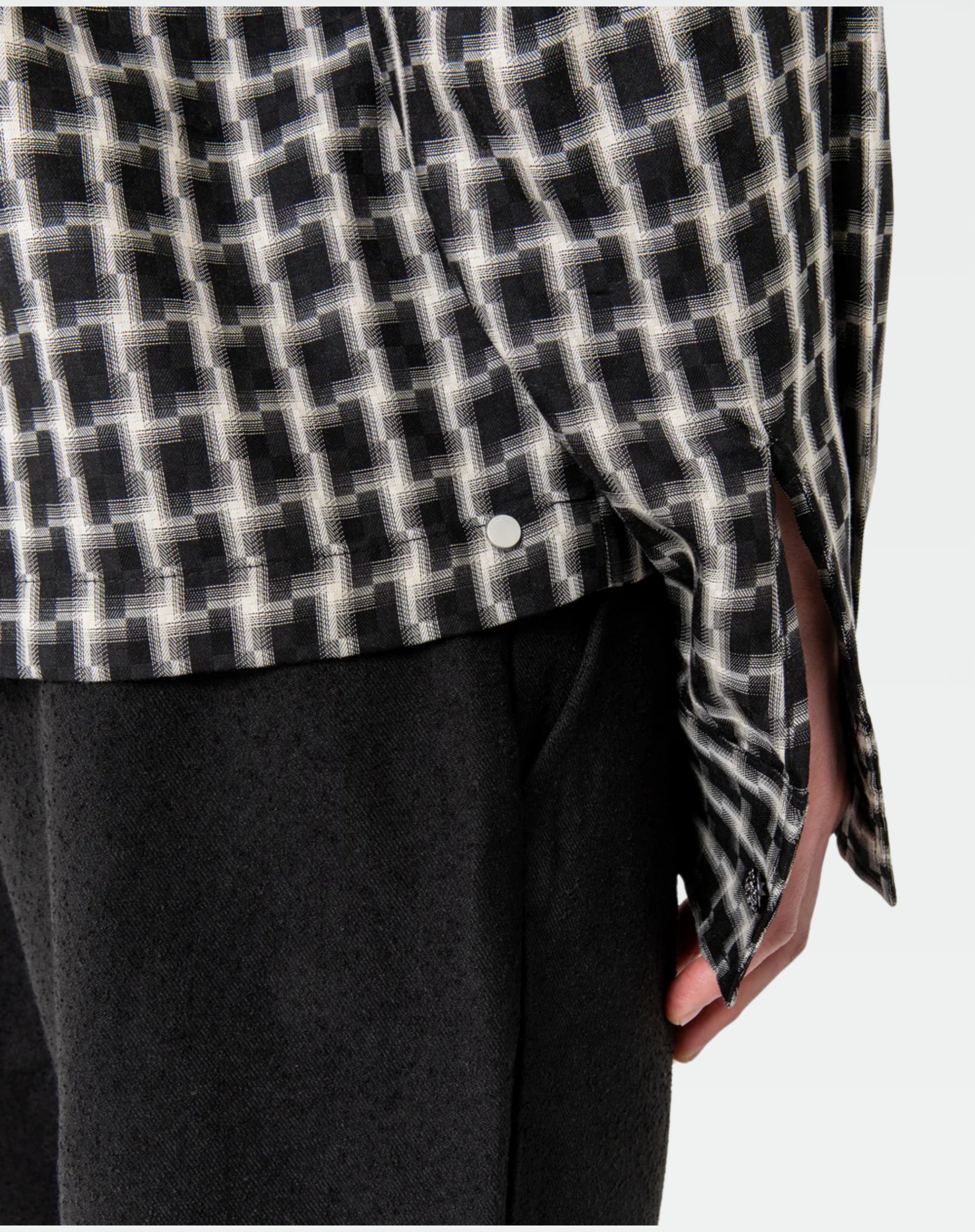 Signature Plaid Button Down : Black