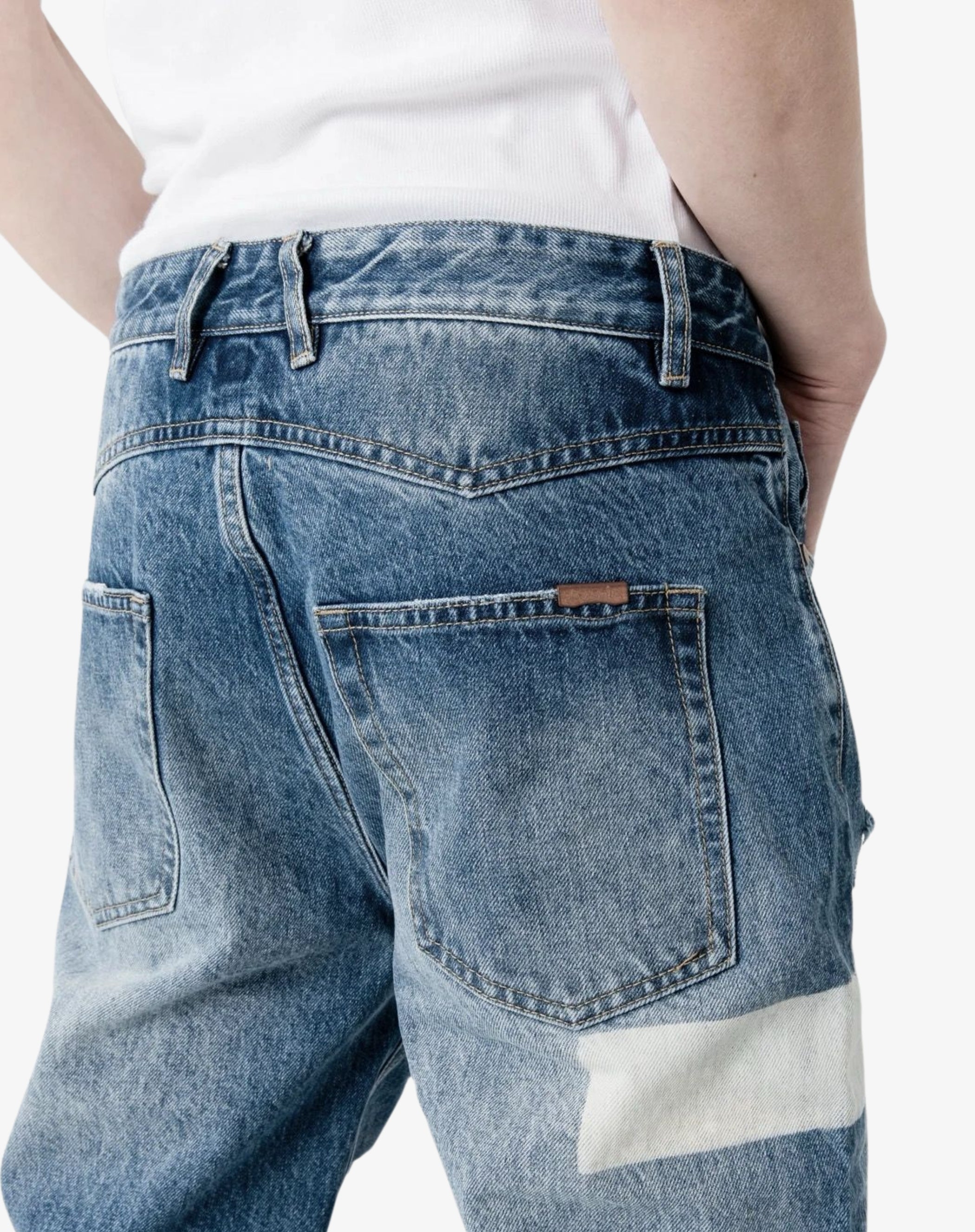 Straight Cut Denim: Whisker Classic Blue Fade
