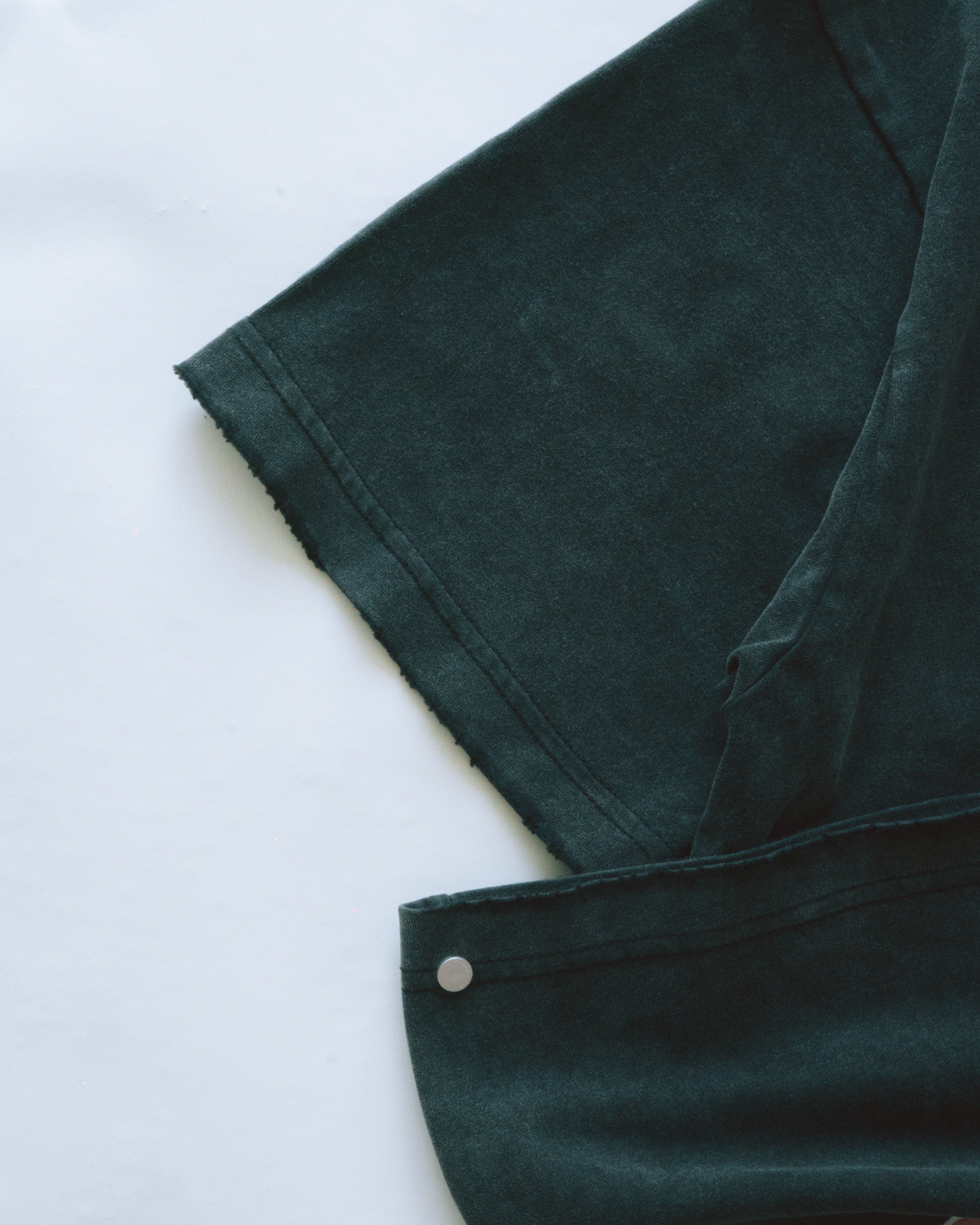 The Caldwell Ranch Crop Tee : Vintage Black