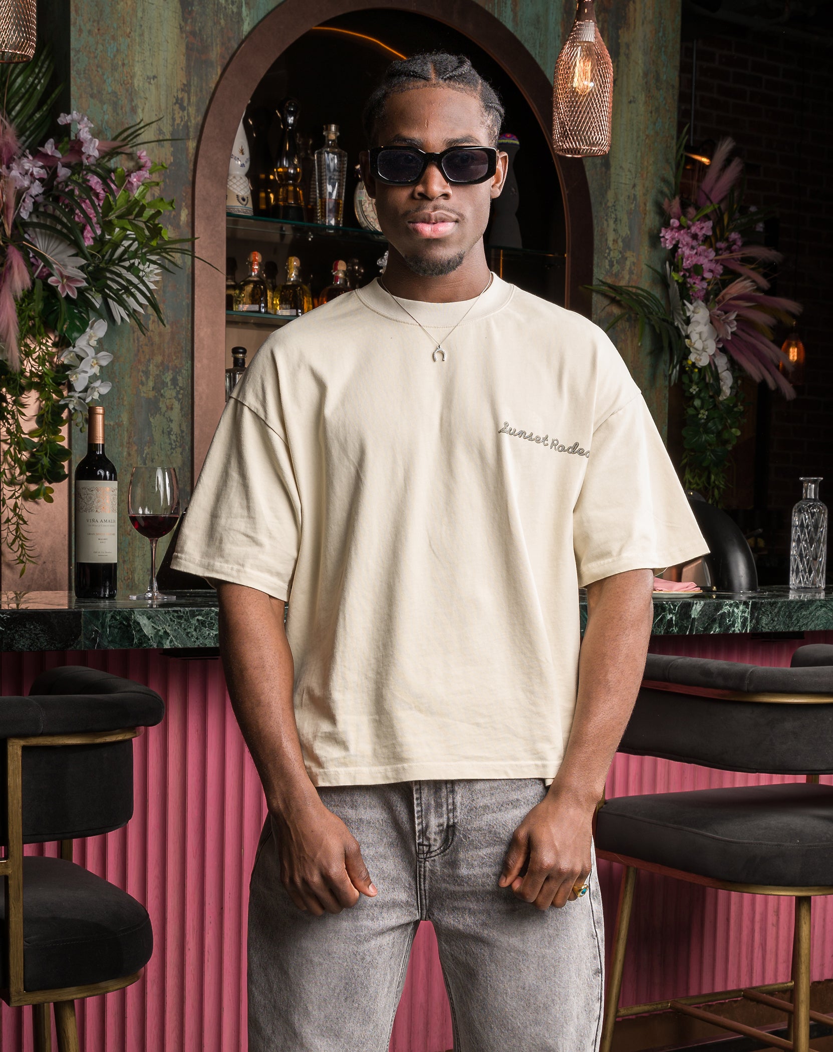 The Sunset Rodeo Crop Tee : Off White