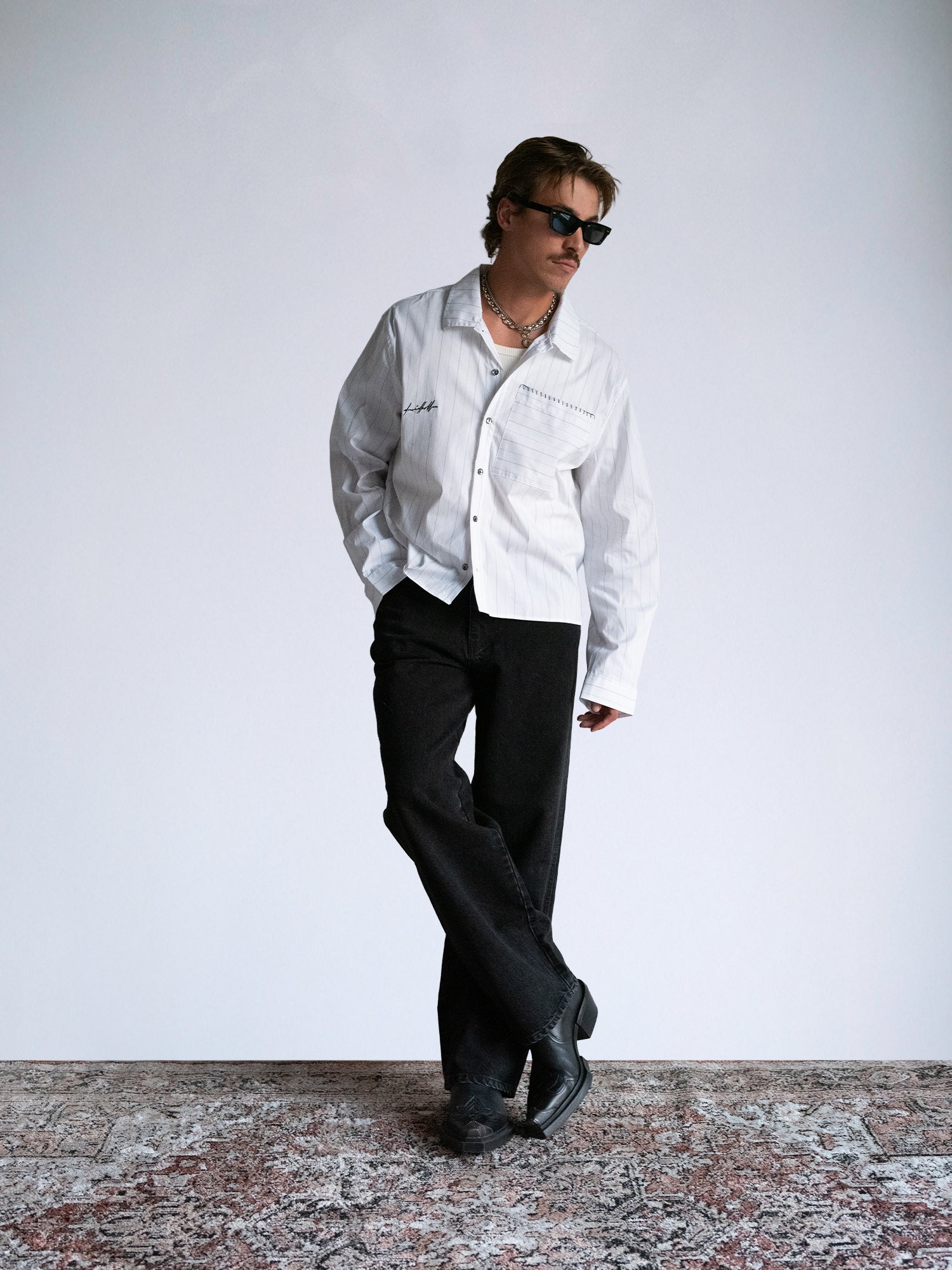 Heartbreak Hotel - LS Box Button Down : White Pinstripe - BDK