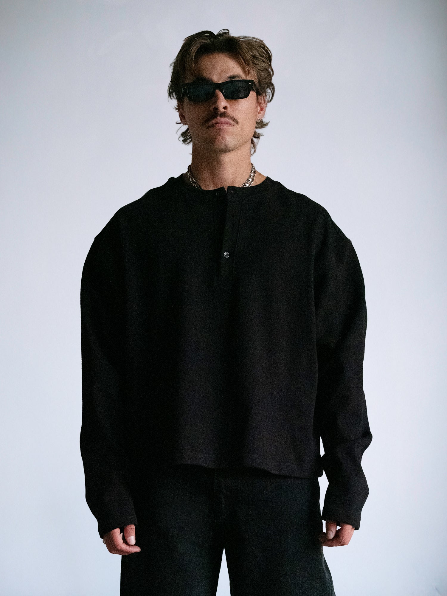 The Longsleeve Henley Shirt : Black - BDK