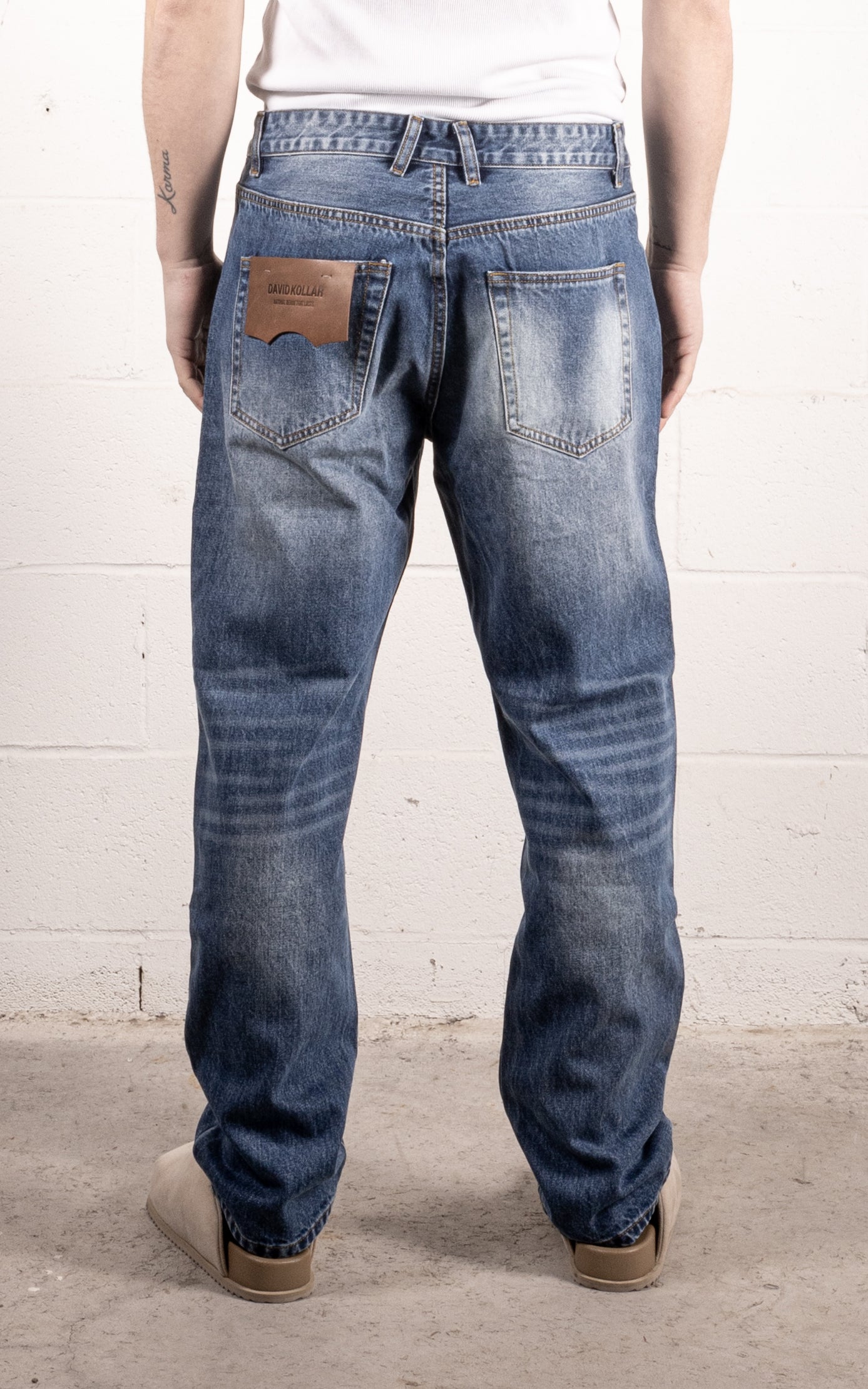 [#214] : Straight Fit Denim - Whisker Deep Blue - 32