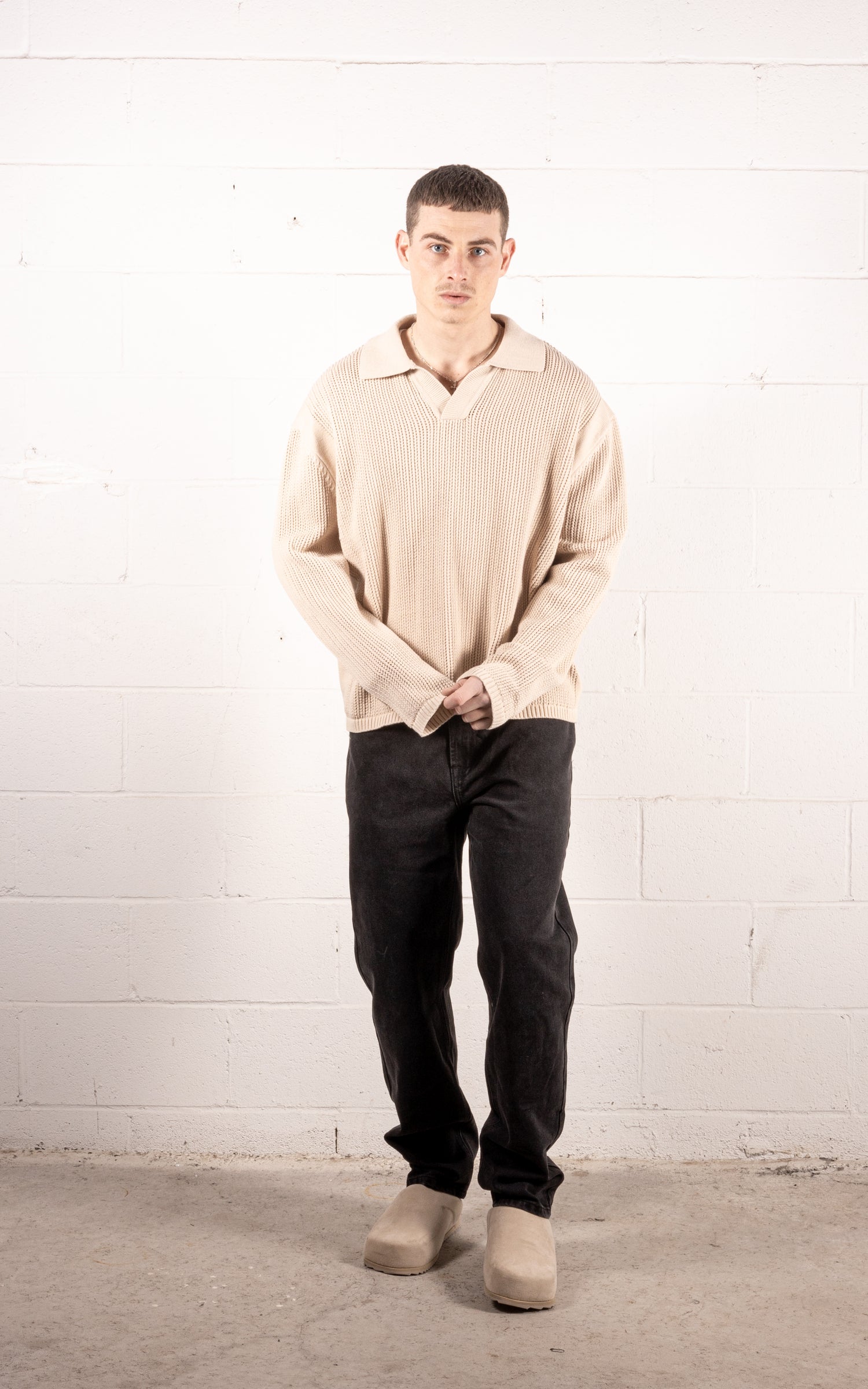 [#212] : Straight Fit Denim - Black - 32