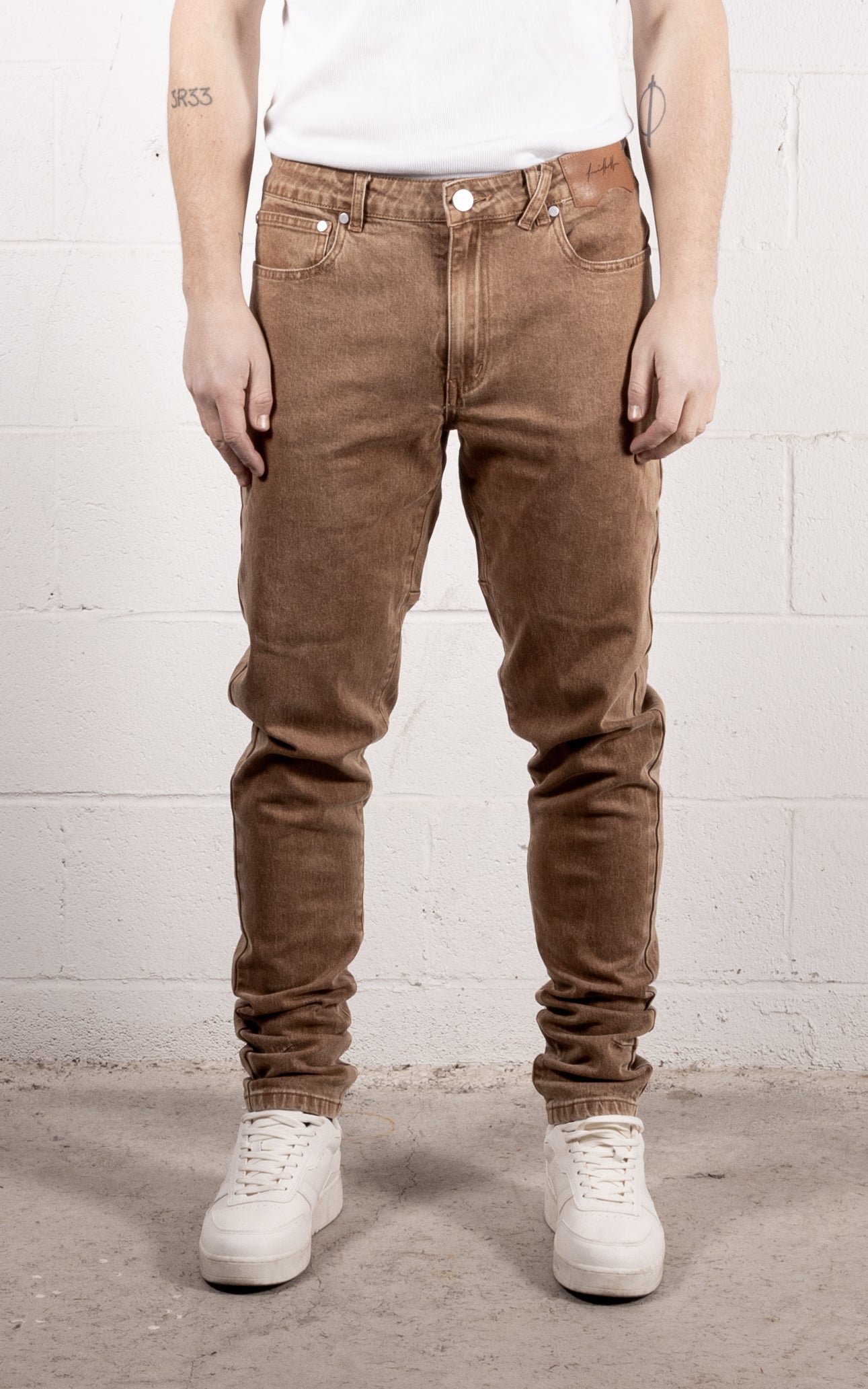 [#119] : Skinny Fit Denim – Brown – 32