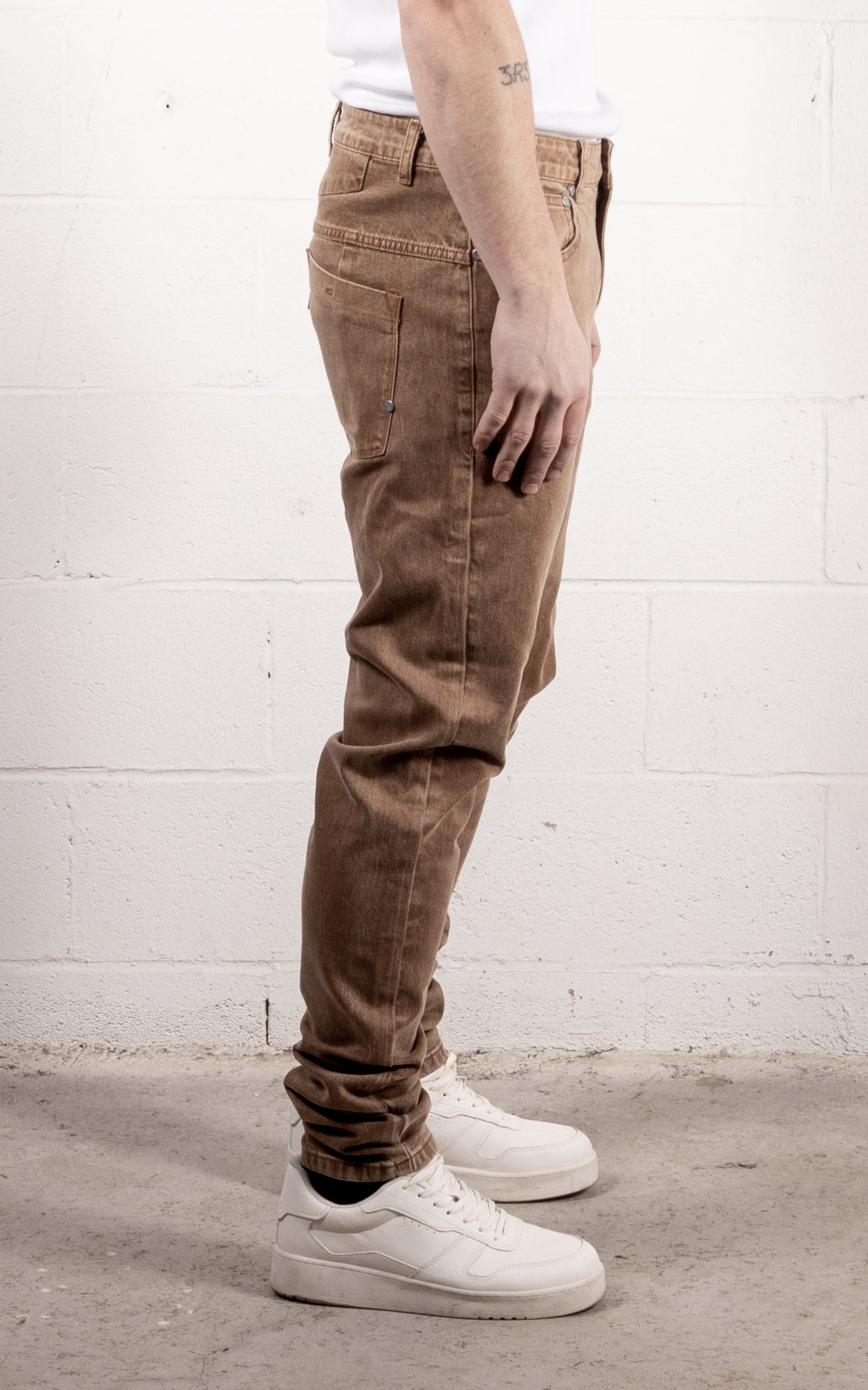 [#119] : Skinny Fit Denim – Brown – 32