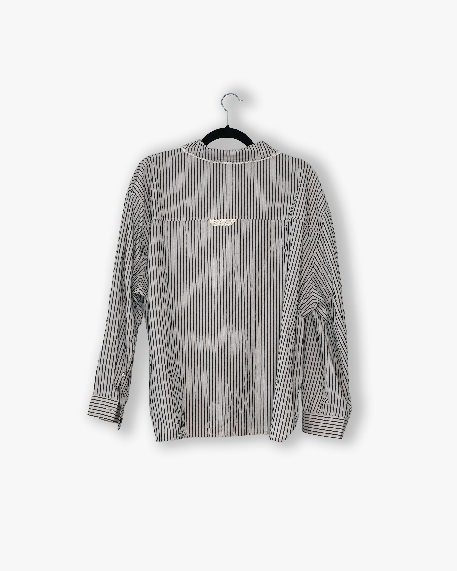 [#112] : Rodeo Longsleeve Button Up Shirt – Pinstripe Grey – S