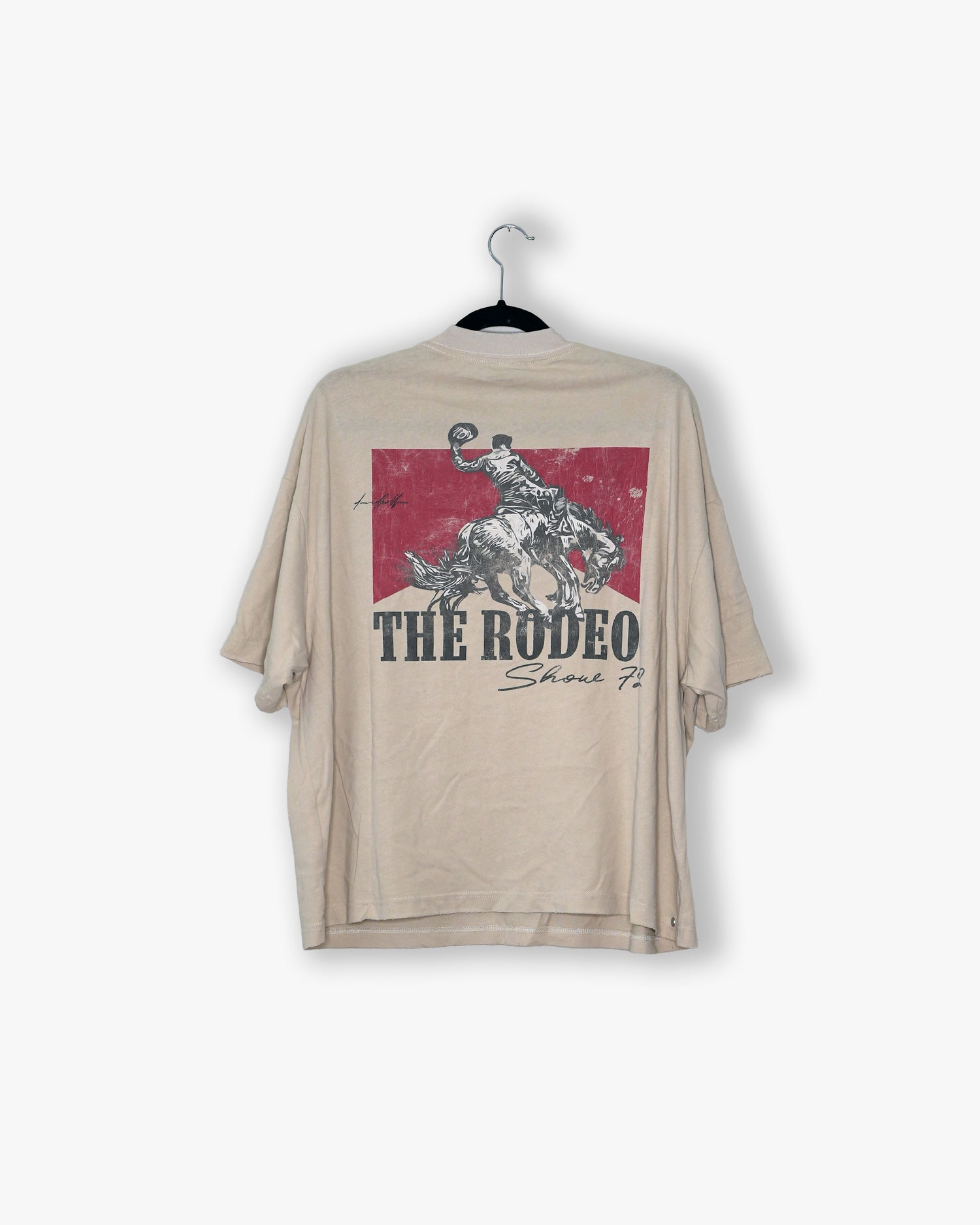 [#113] : Rodeo Show 72 Cropped Vintage Oversized Tee – Off White – XL