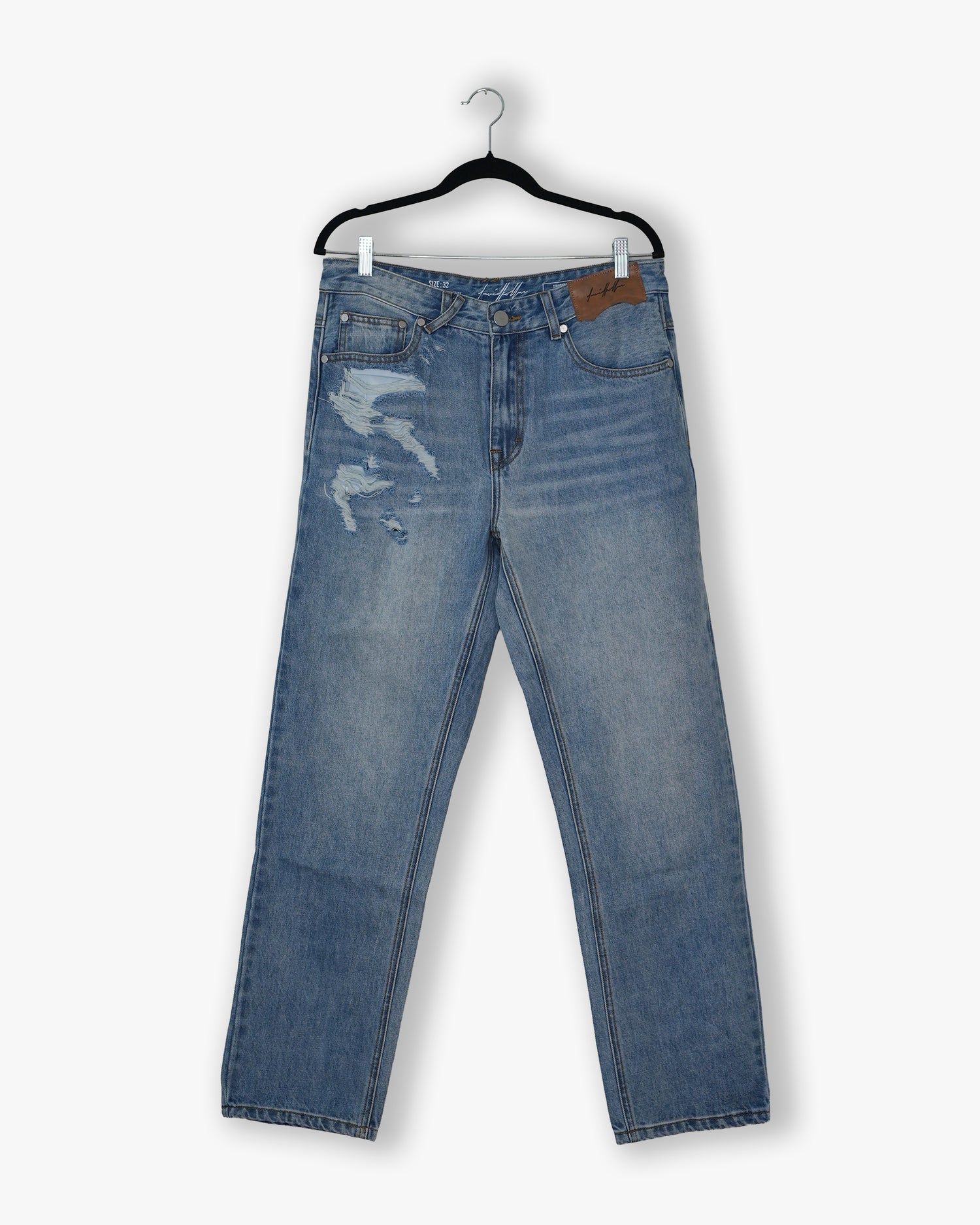 [#121] : Straight Fit Denim – Washed Blue – 32