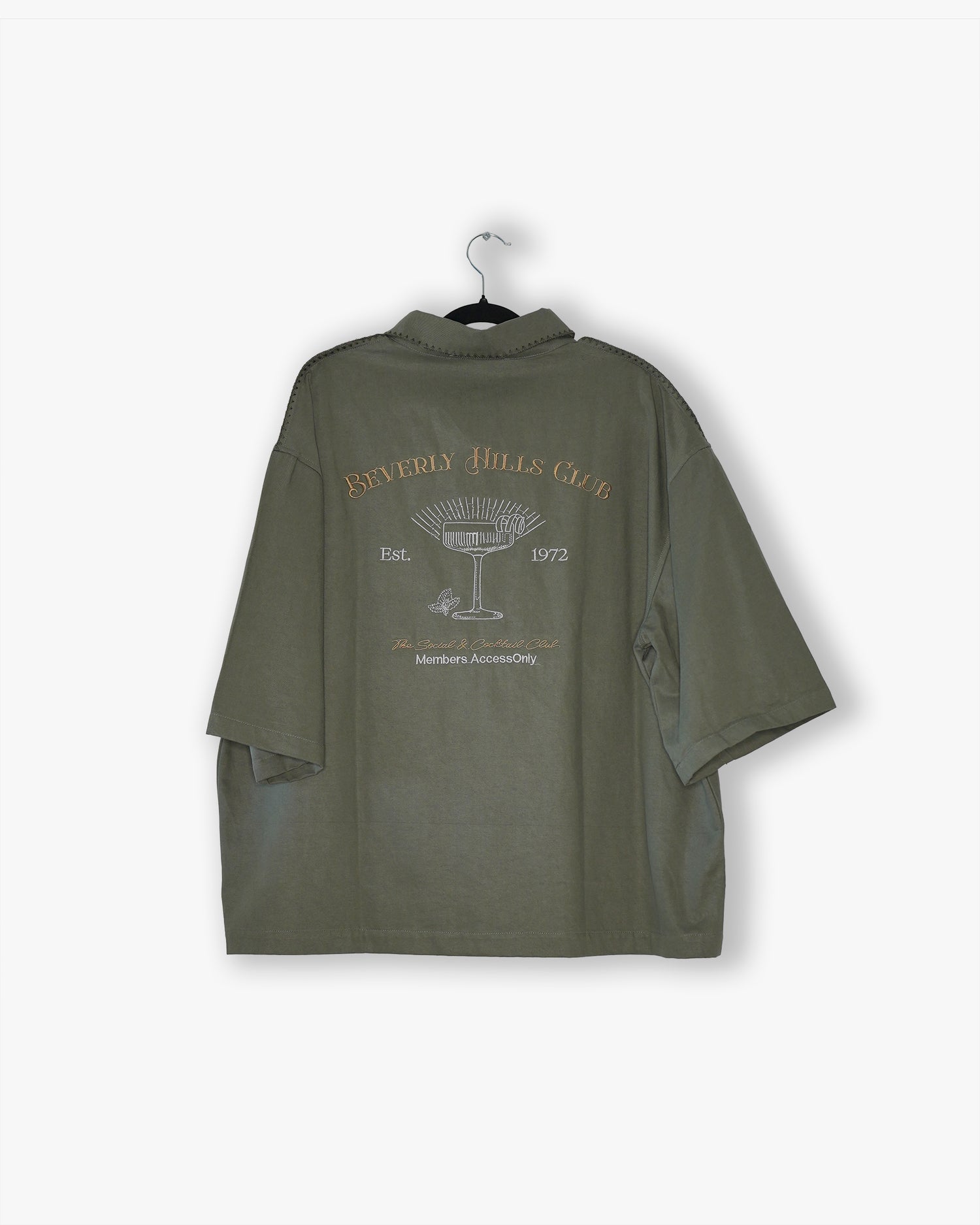 [#14] : Beverly Hills Club Boxy Short Sleeve Button Up Shirt – Vintage Green – L