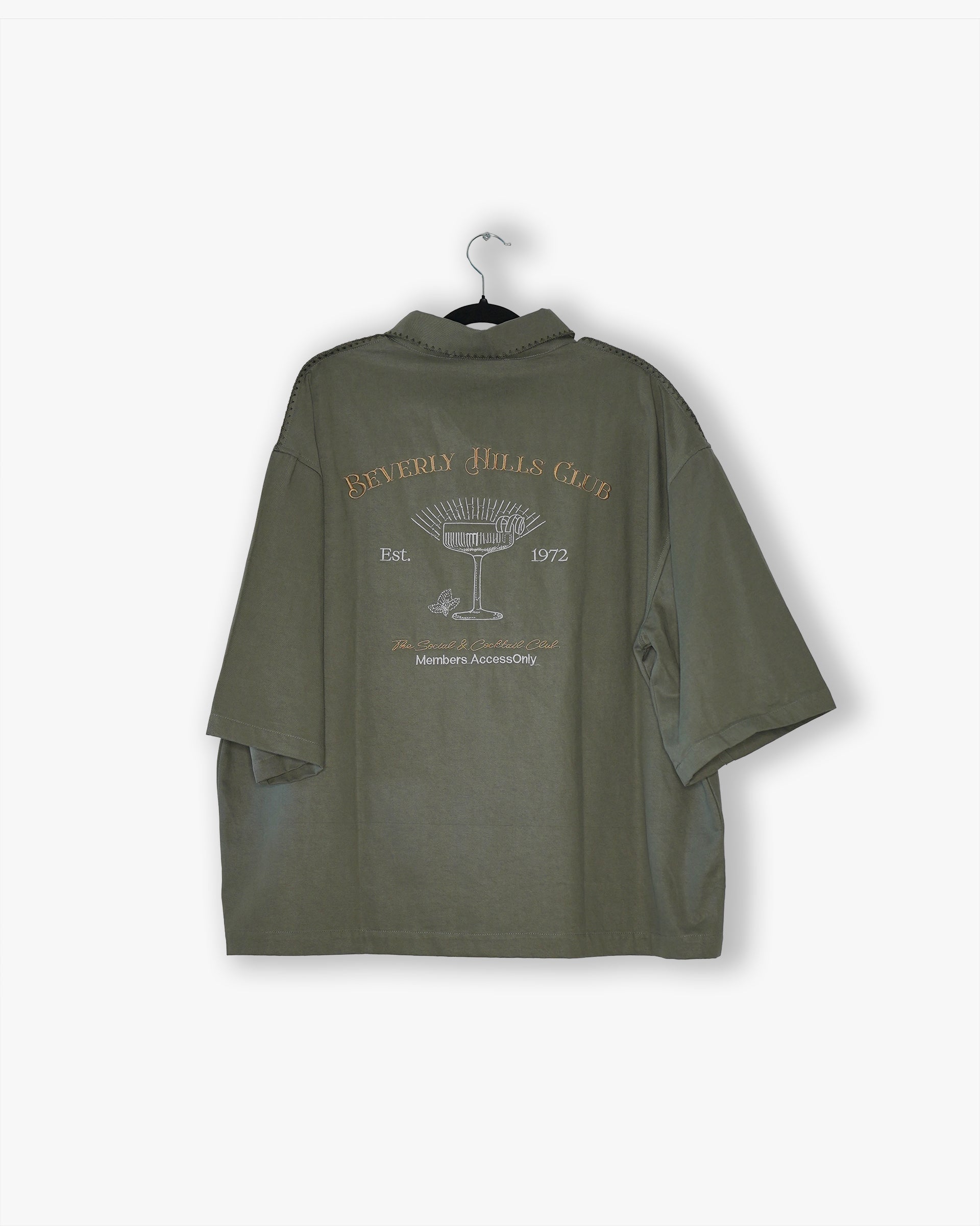 [#14] : Beverly Hills Club Boxy Short Sleeve Button Up Shirt – Vintage Green – L