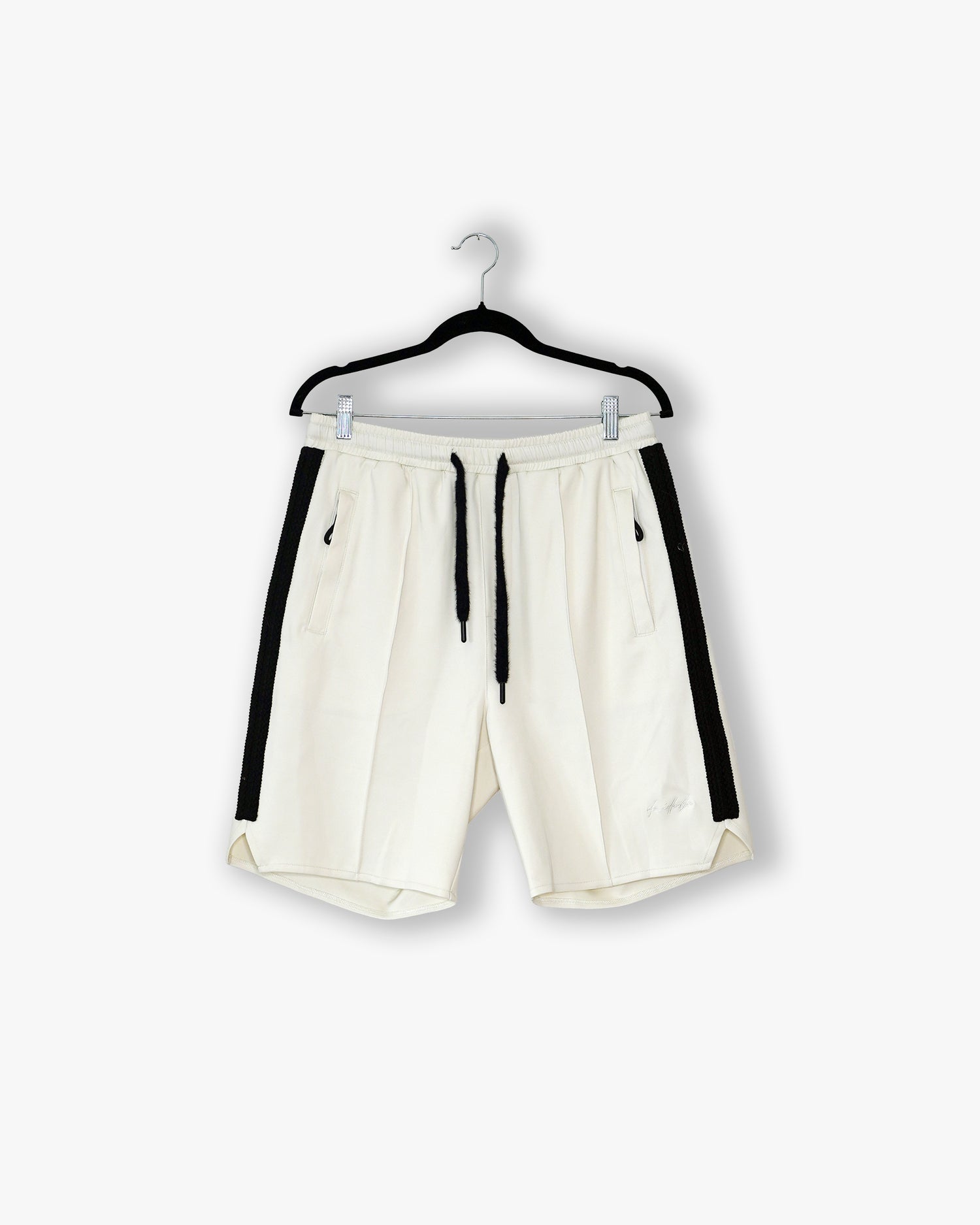 [#164] : Track Shorts – White – M