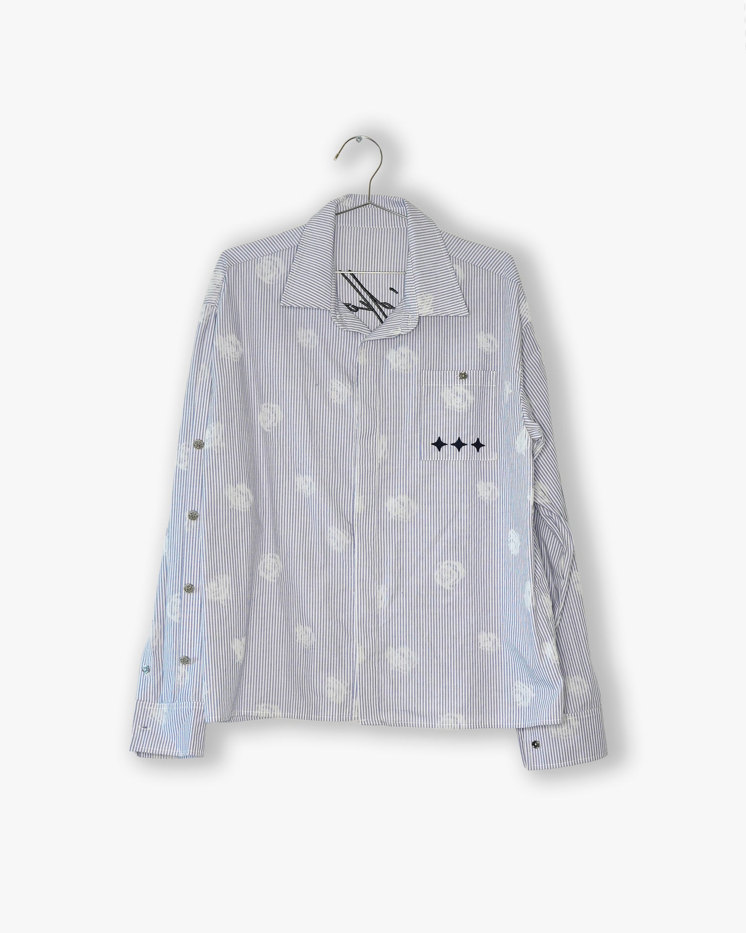 [#16] : Floral Pinstripe Longsleeve Button Down – Blue Pinstripe – L