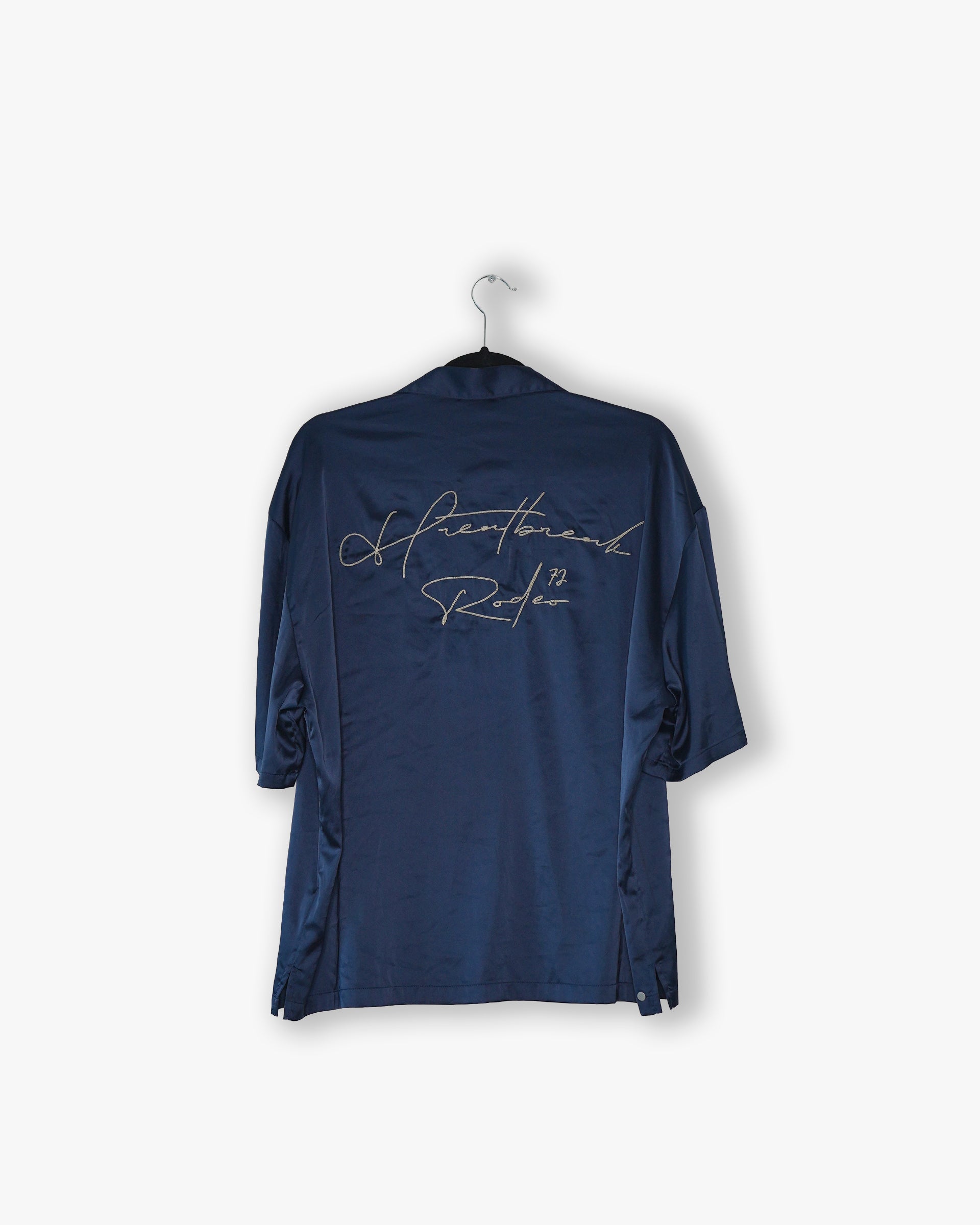[#20] : Heartbreak Rodeo Silk Short Sleeve Button Up Shirt – Navy – L
