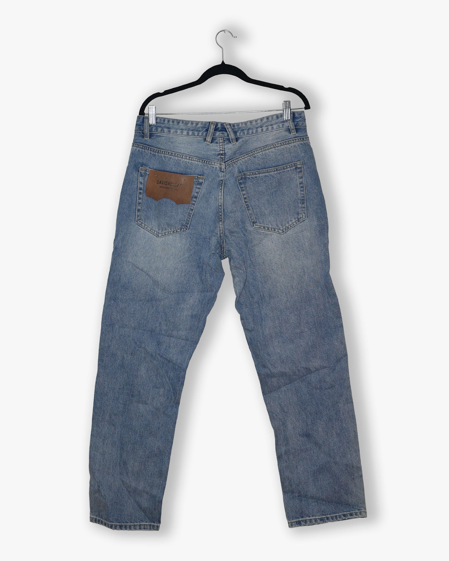 [#211] : Straight Fit Denim - Distressed Blue - 32