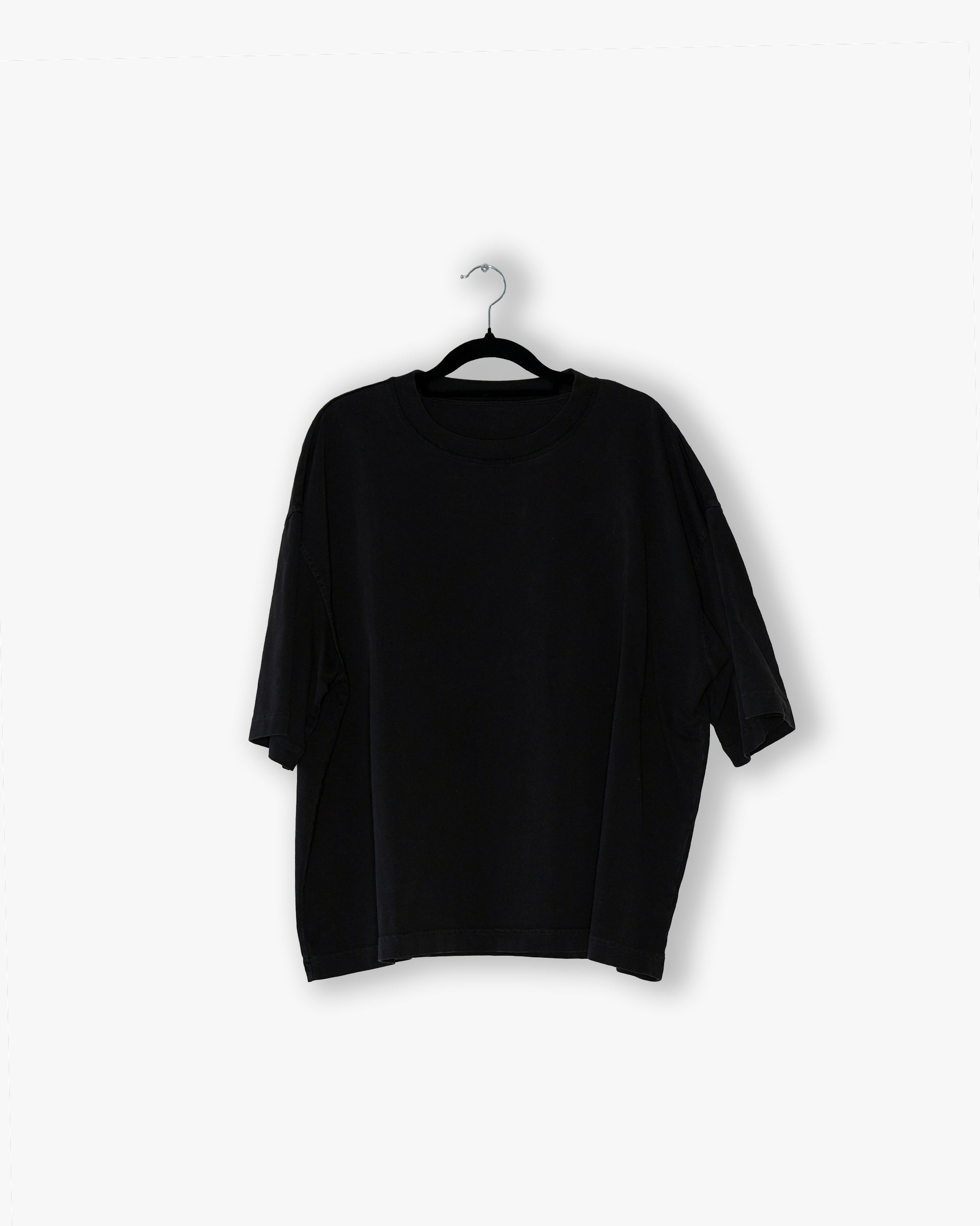 [#26] : Cropped Oversized T-Shirt – Black – M