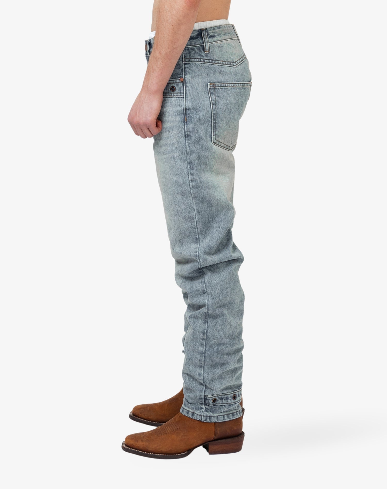 [#209] : Straight Fit Denim - Whisker Blue - 32