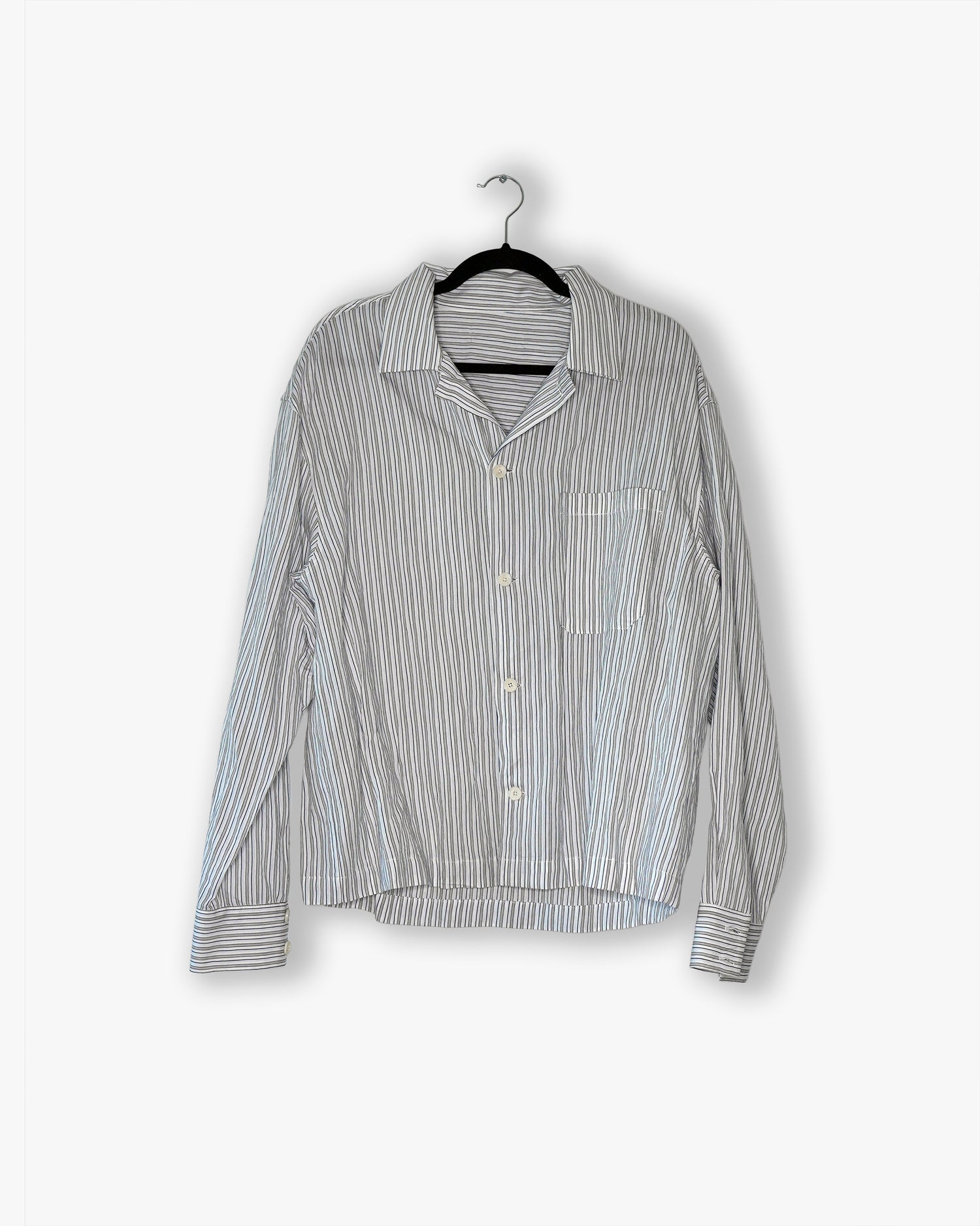 [#37] : Cropped Pinstripe Longsleeve Button Up – Neutral Pinstripe – L
