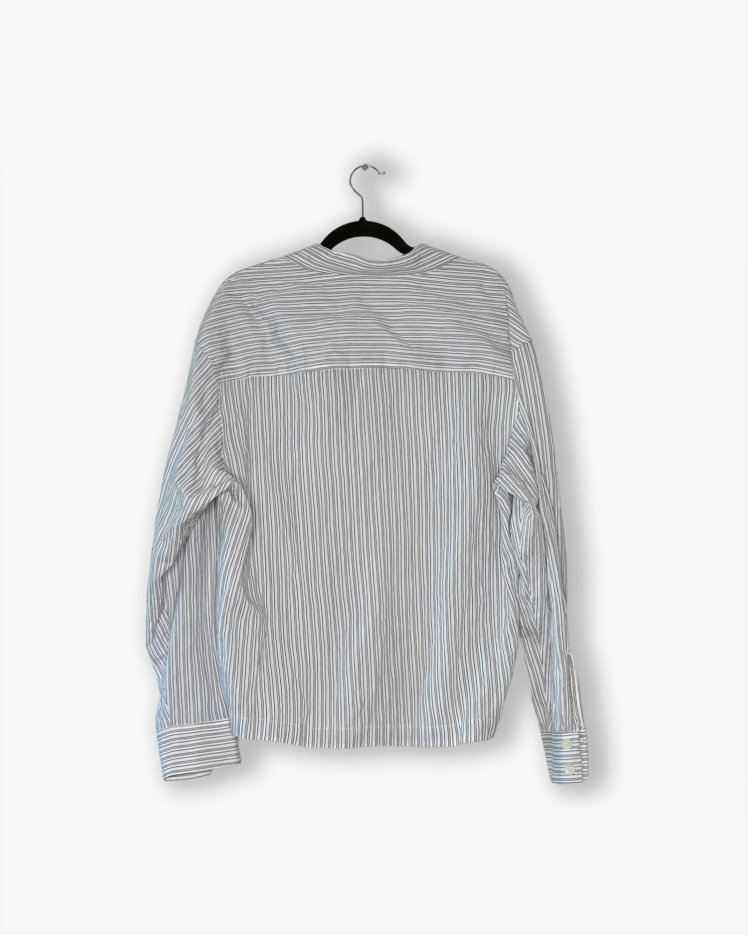 [#37] : Cropped Pinstripe Longsleeve Button Up – Neutral Pinstripe – L