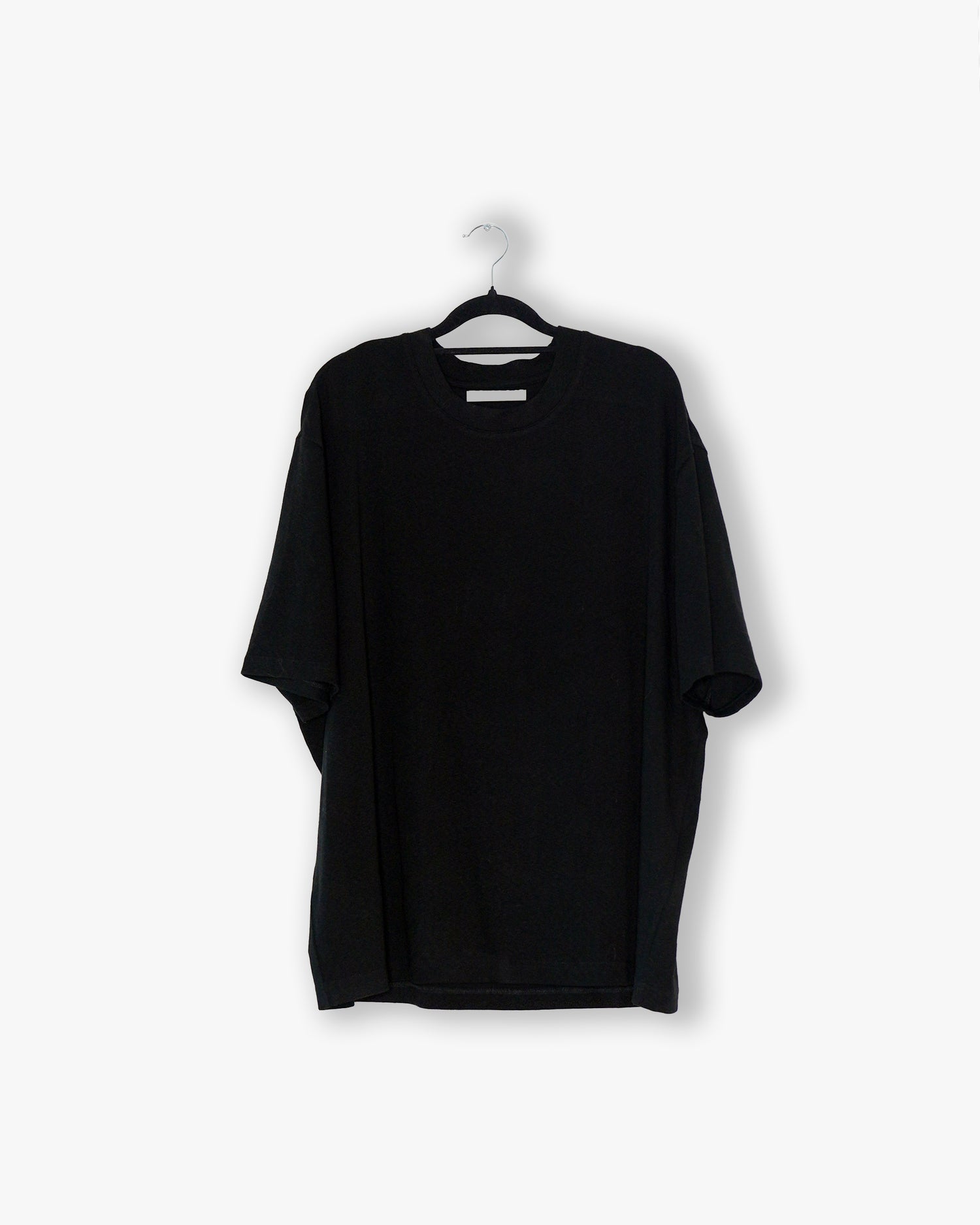 [#43] : Cropped Fitted T-Shirt – Black – L