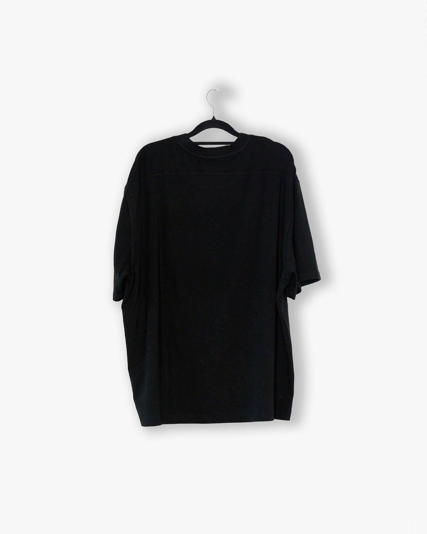 [#43] : Cropped Fitted T-Shirt – Black – L