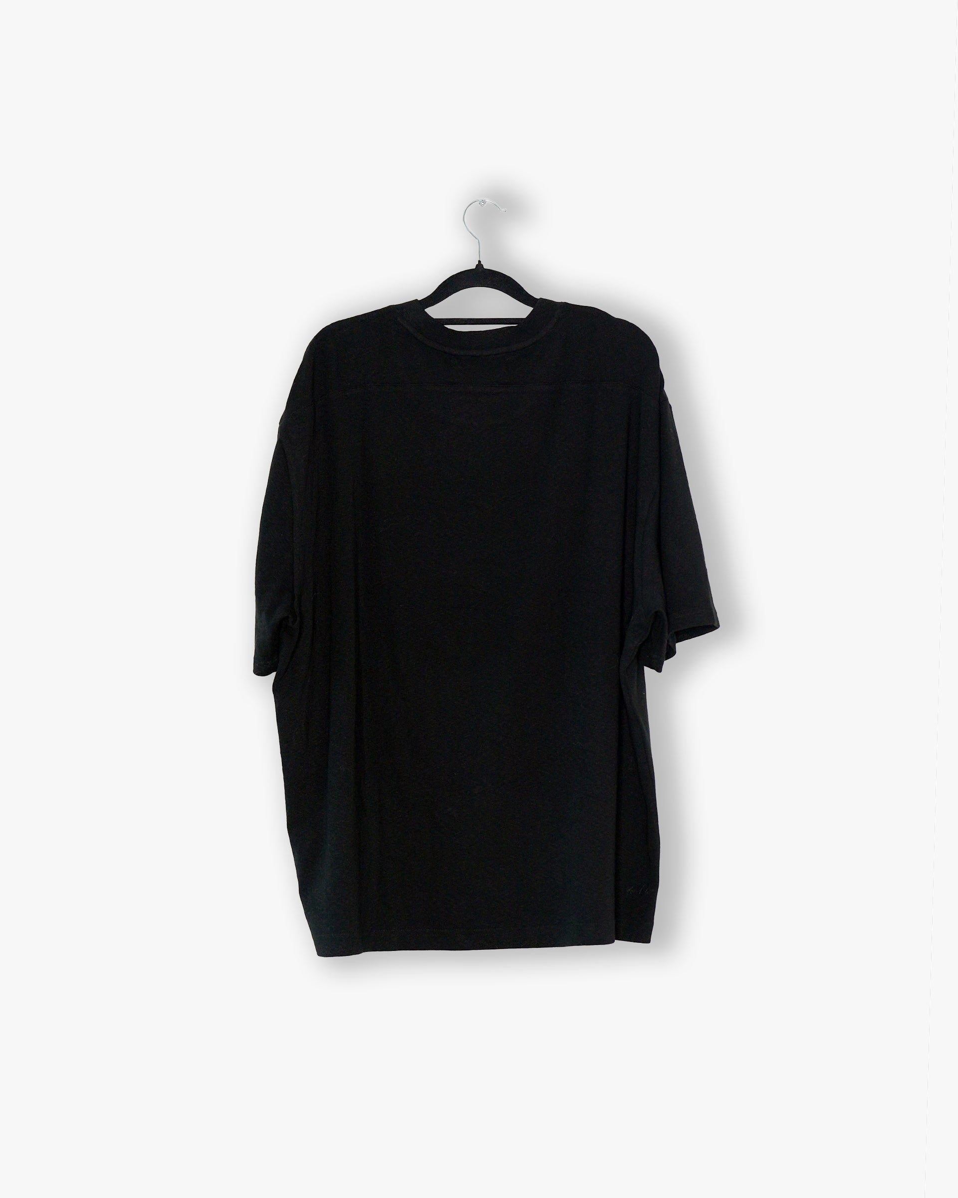 [#43] : Cropped Fitted T-Shirt – Black – L