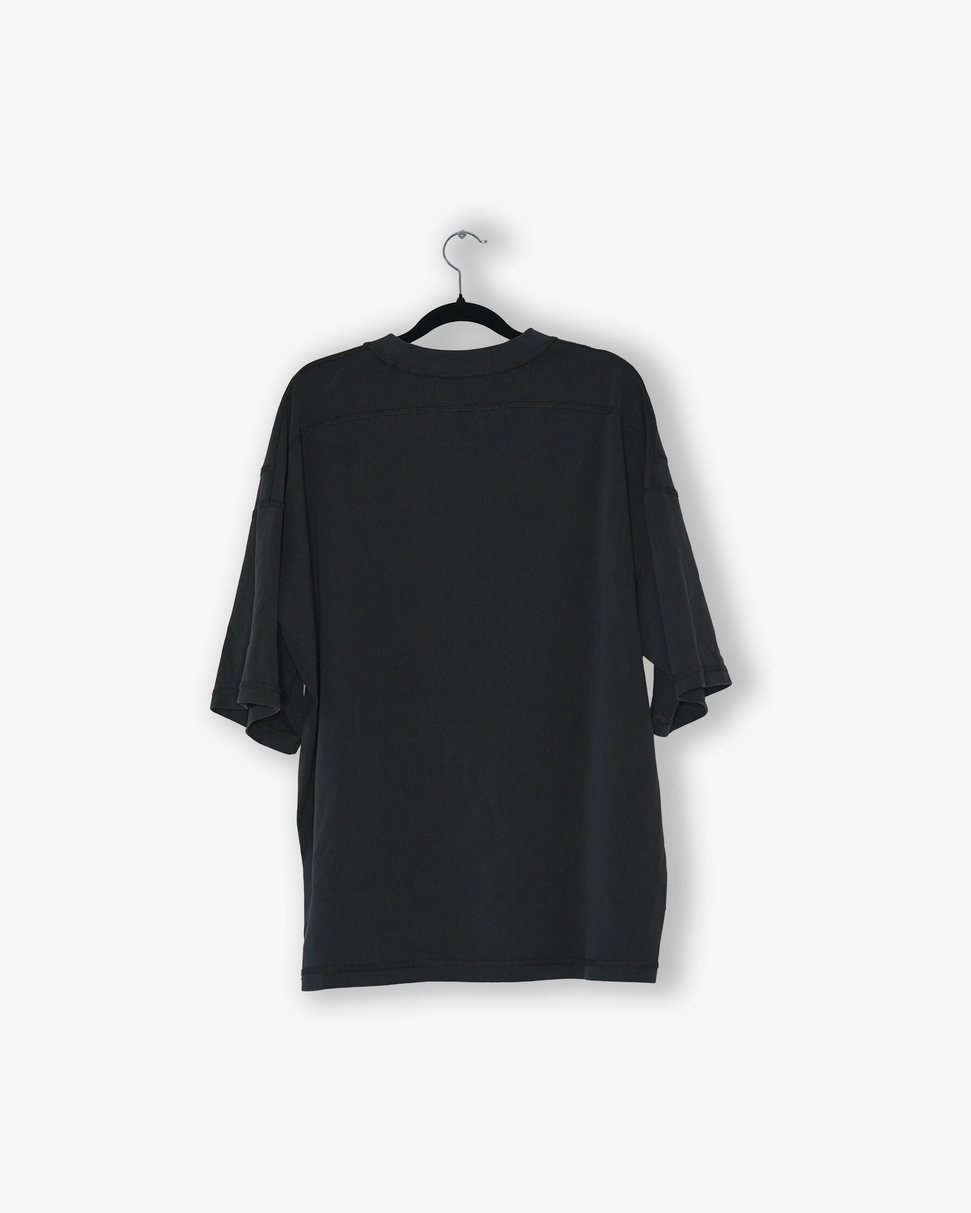 [#44] : Cropped Relaxed T-Shirt – Caviar Black – L
