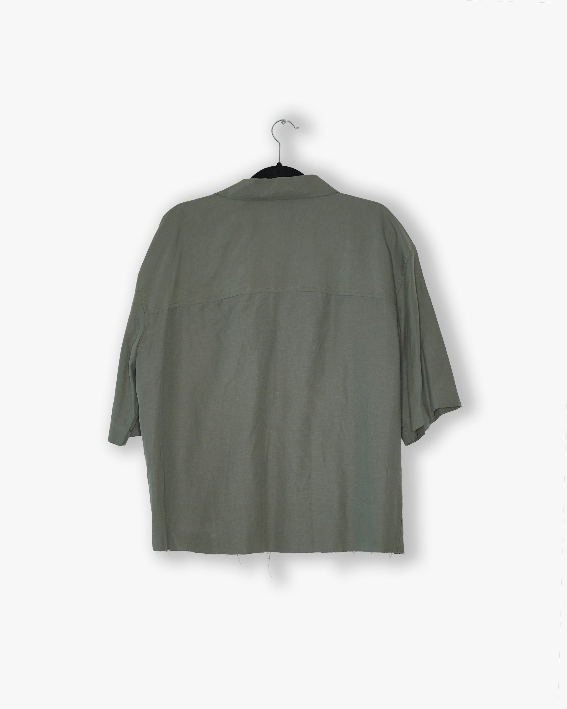 [#48] : Cropped Boxy Short Sleeve Button Up Shirt – Olive Green – L