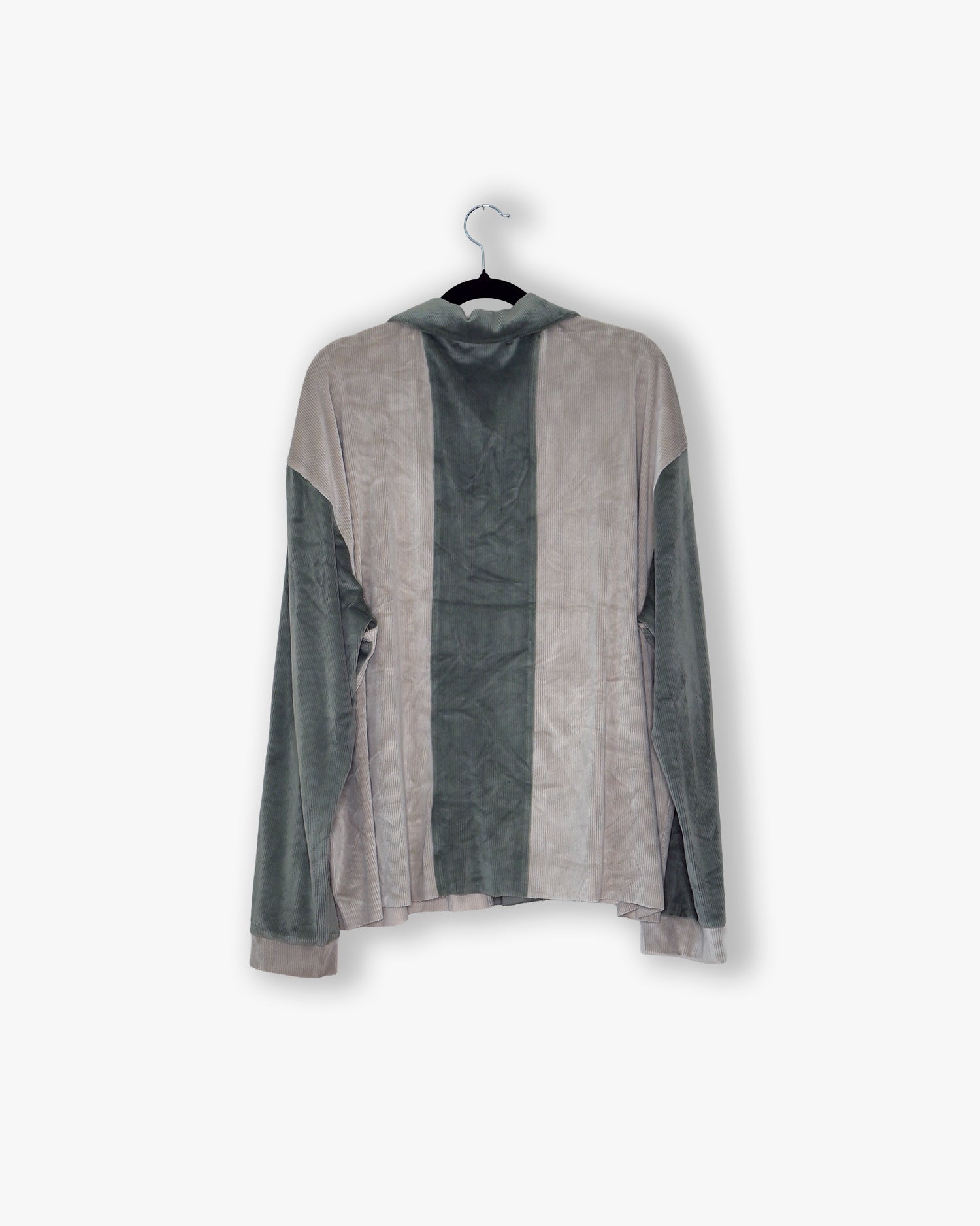 [#88] : Soccer Longsleeve Polo Shirt – Grey/Green – L