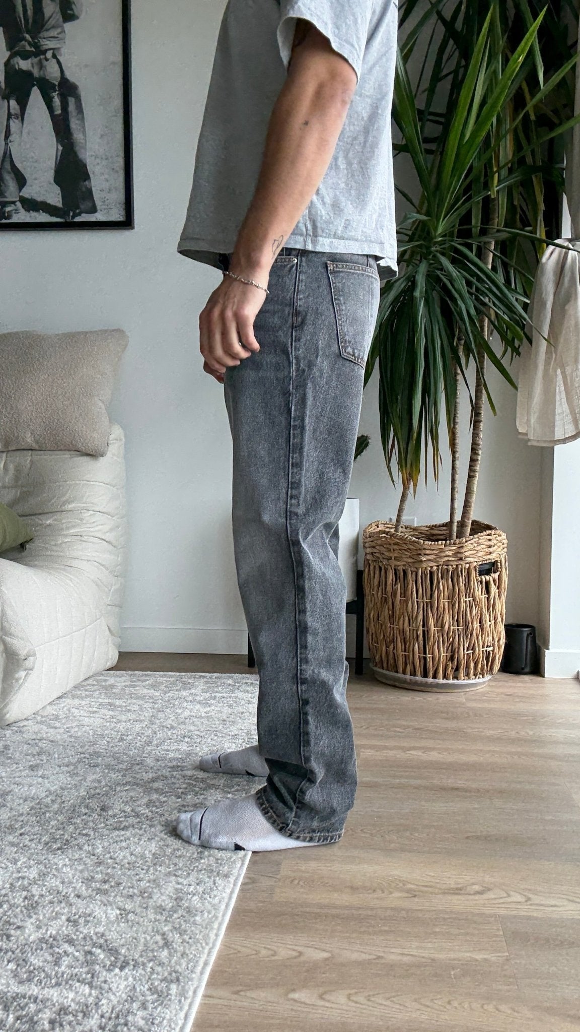 [902] : Slim Fit Denim – Classic Grey – 32 - BDK