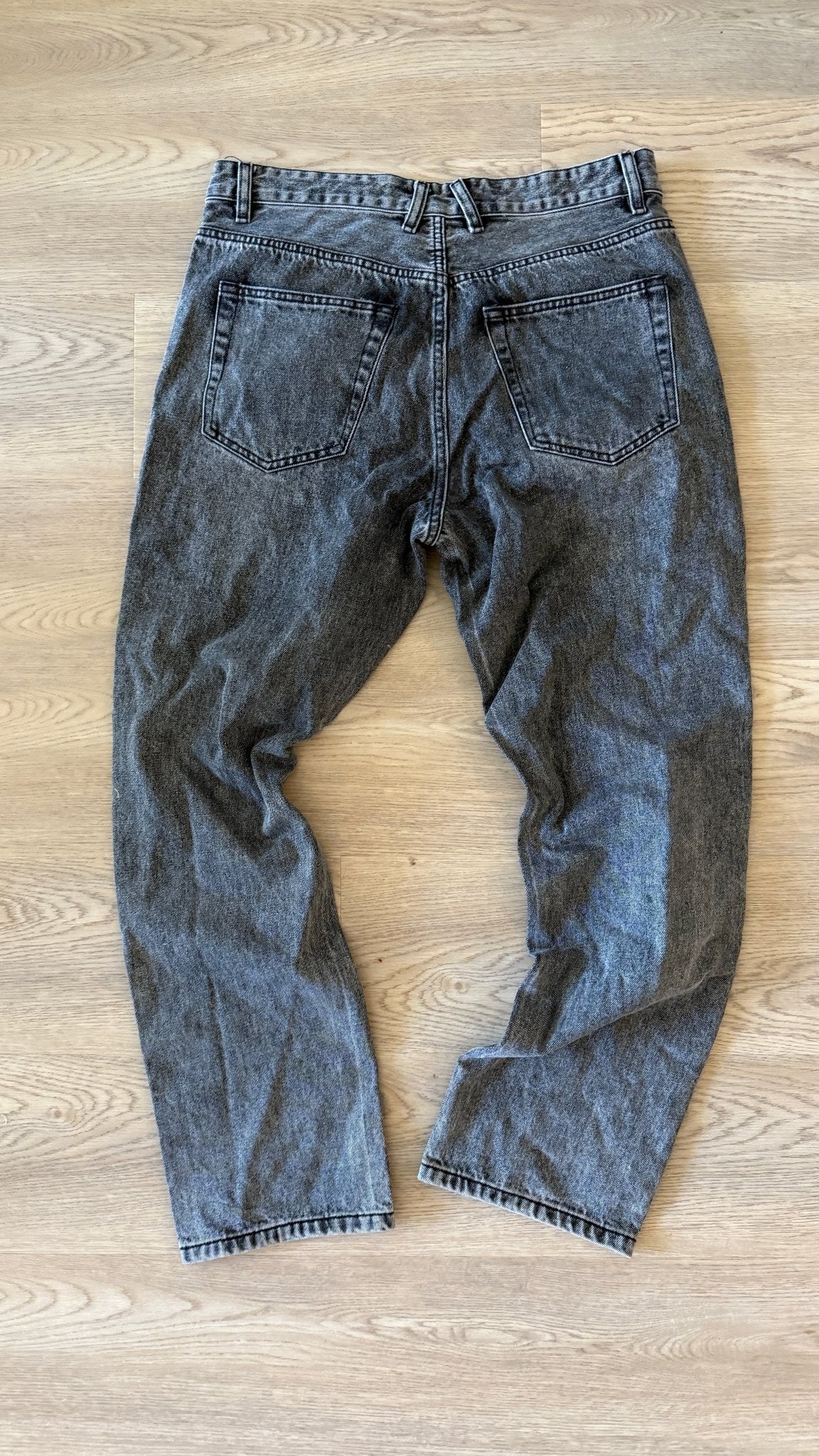 [905] : Slim Fit Denim - Whisker Grey - 32 - BDK