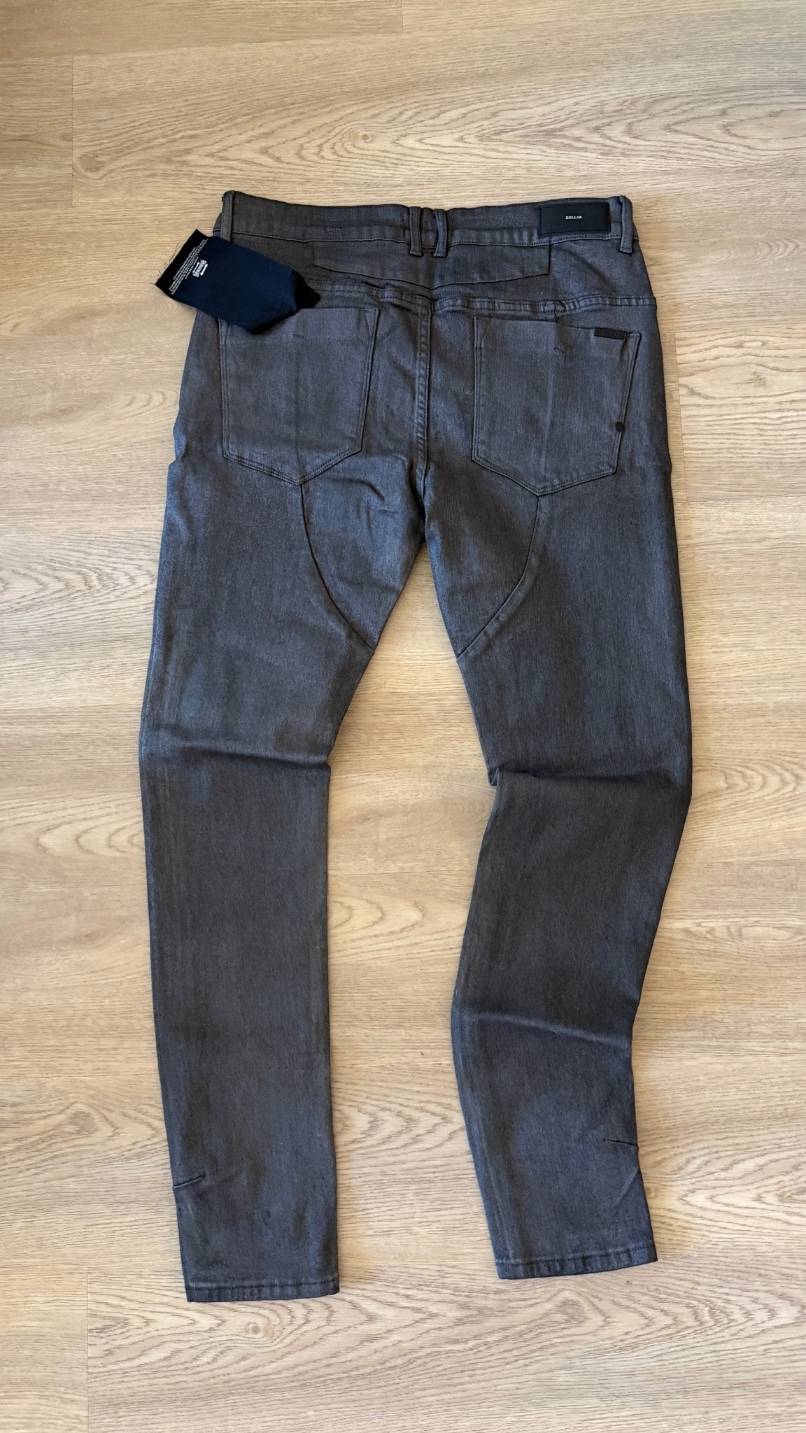 [913] : Skinny Fit Denim – Black – 32 - BDK