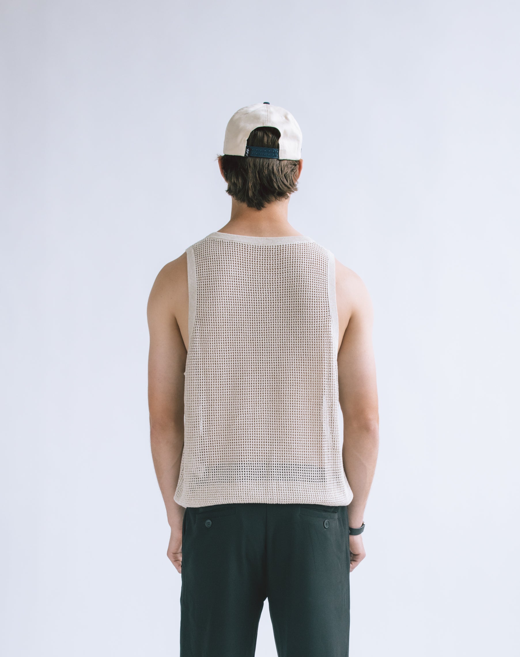 Knitted Vest : Khaki