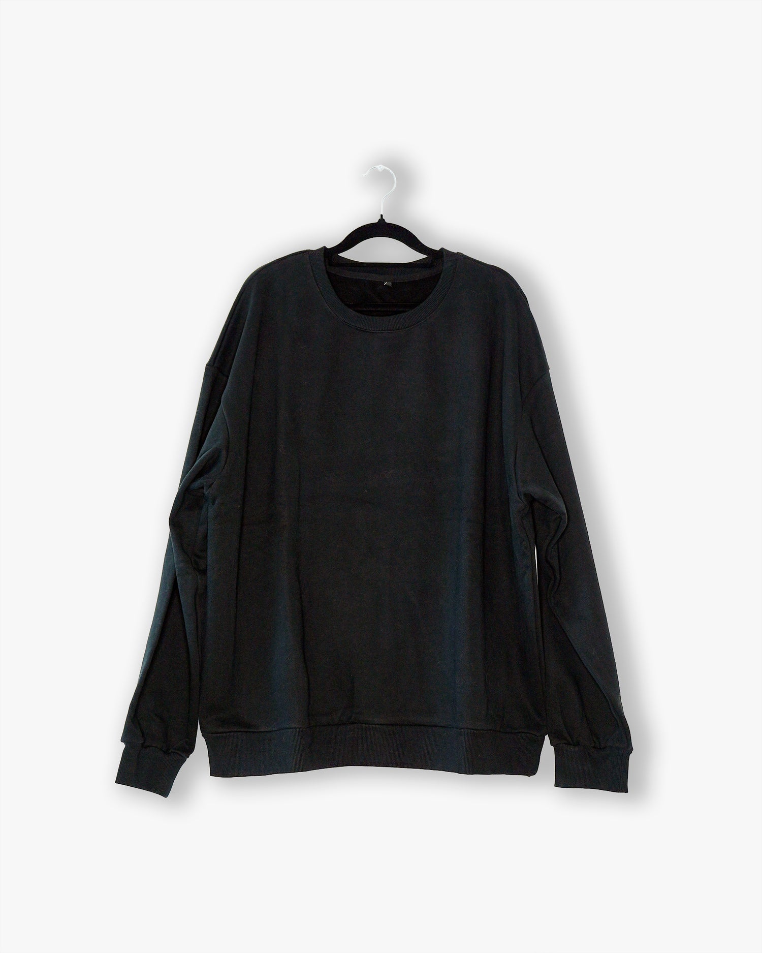[#21] : Oversized Pullover Crewneck – Black – L