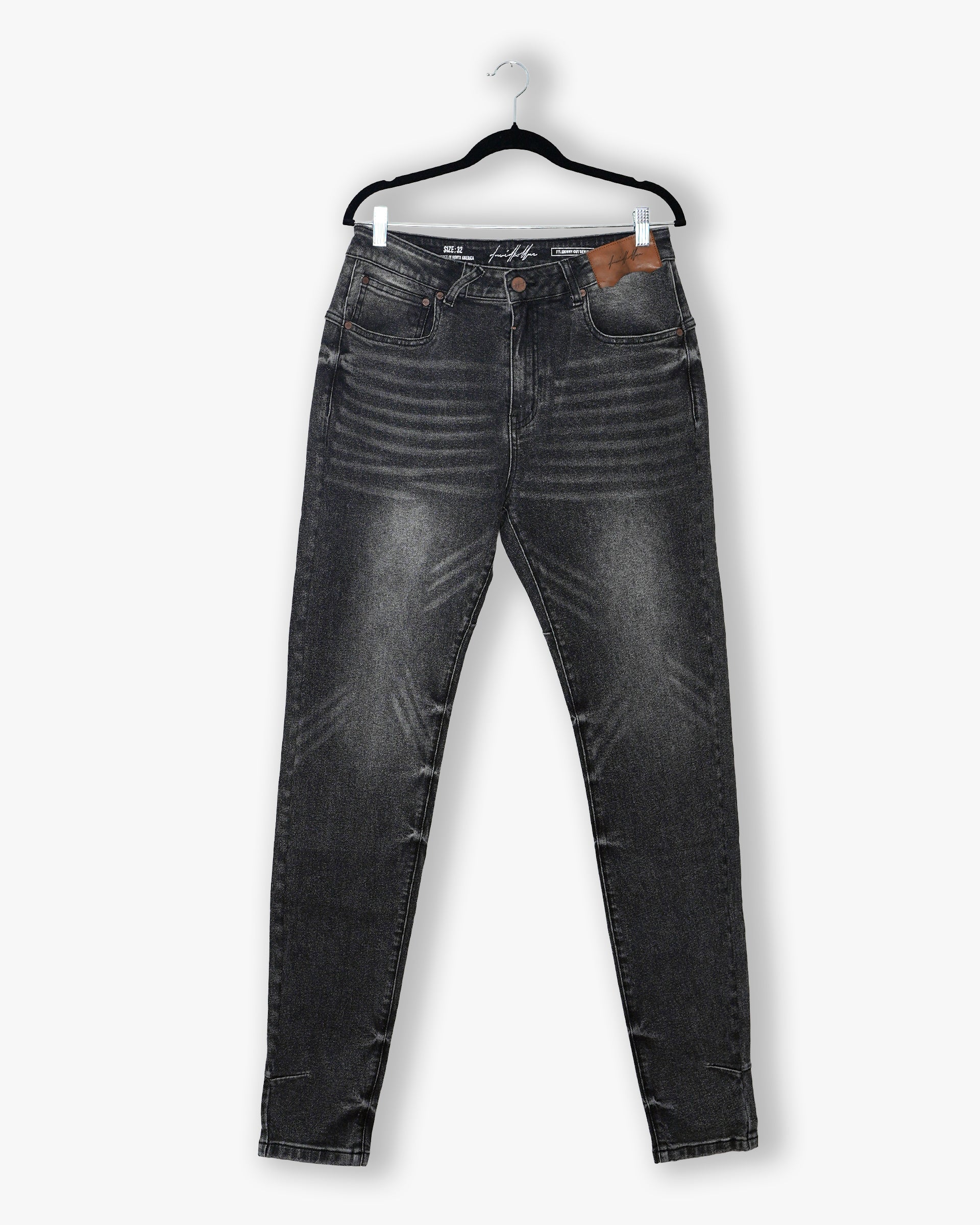 [#117] : Skinny Fit Denim – Whisker Black – 32