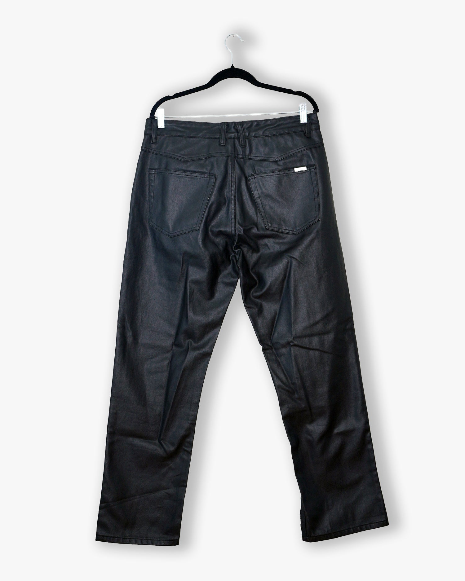 [#124] : Straight Fit Denim – Waxed Black – 32