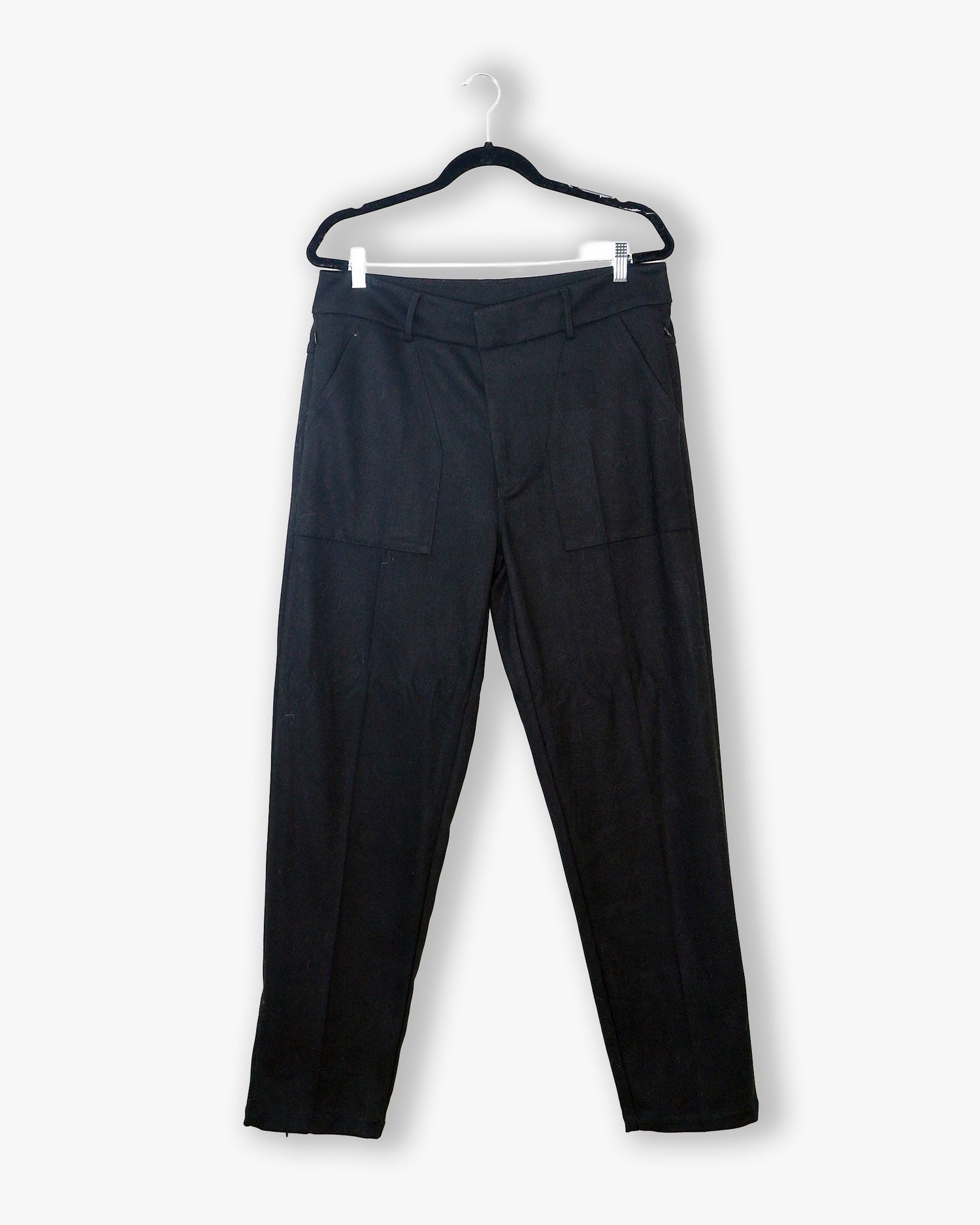 [#129] : Slim Trousers – Black – M
