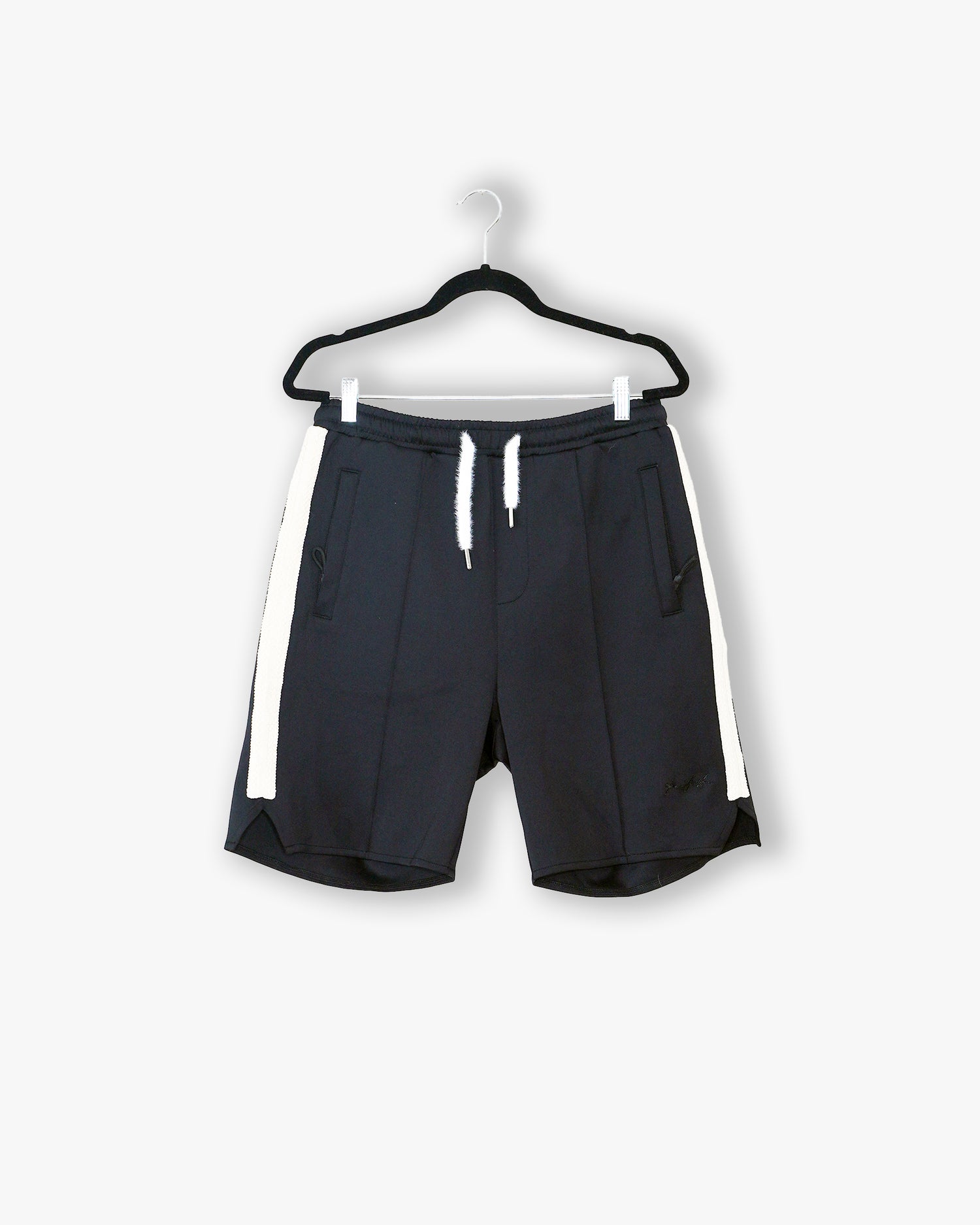 [#163] : Track Shorts – Black – M