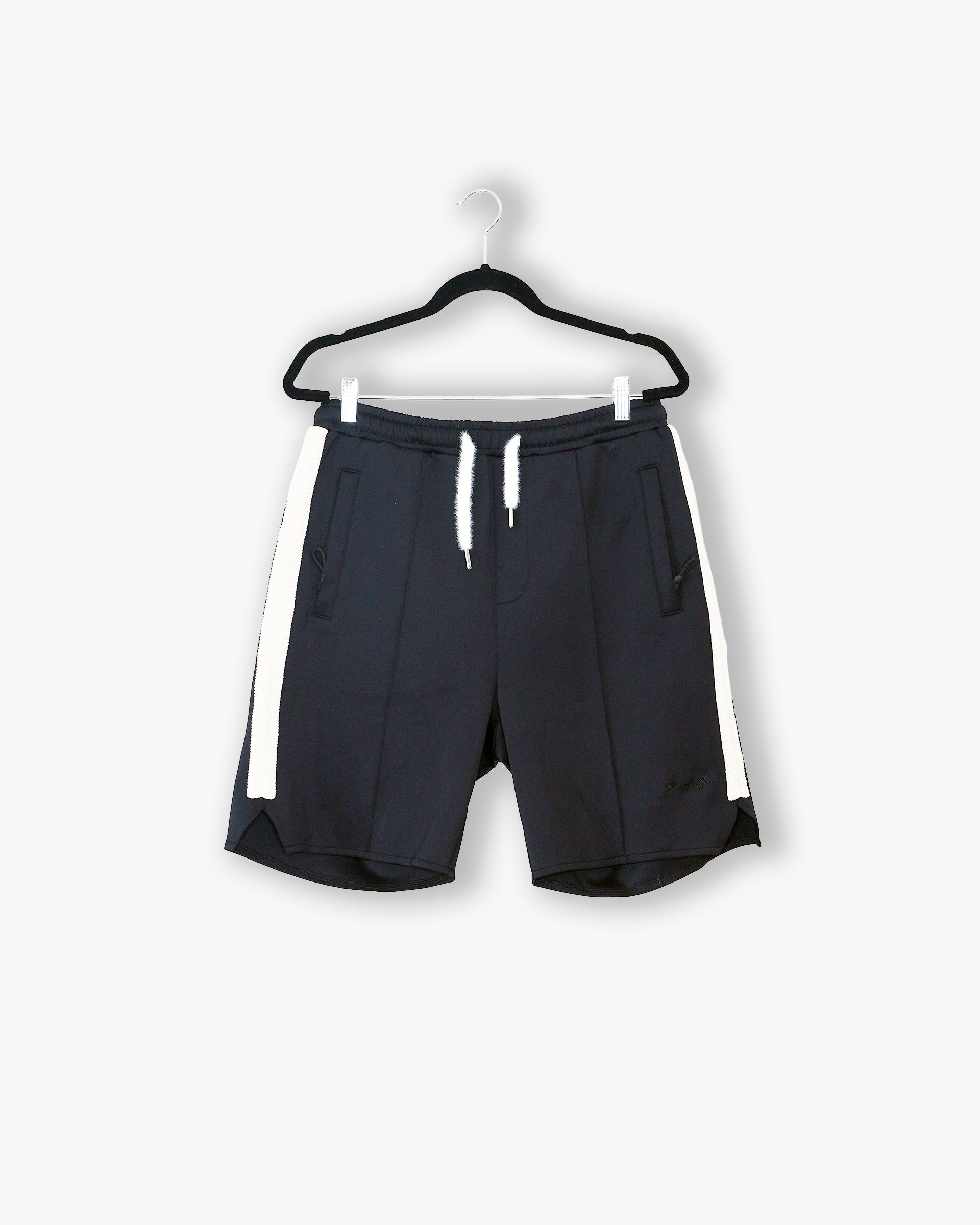 [#163] : Track Shorts – Black – M