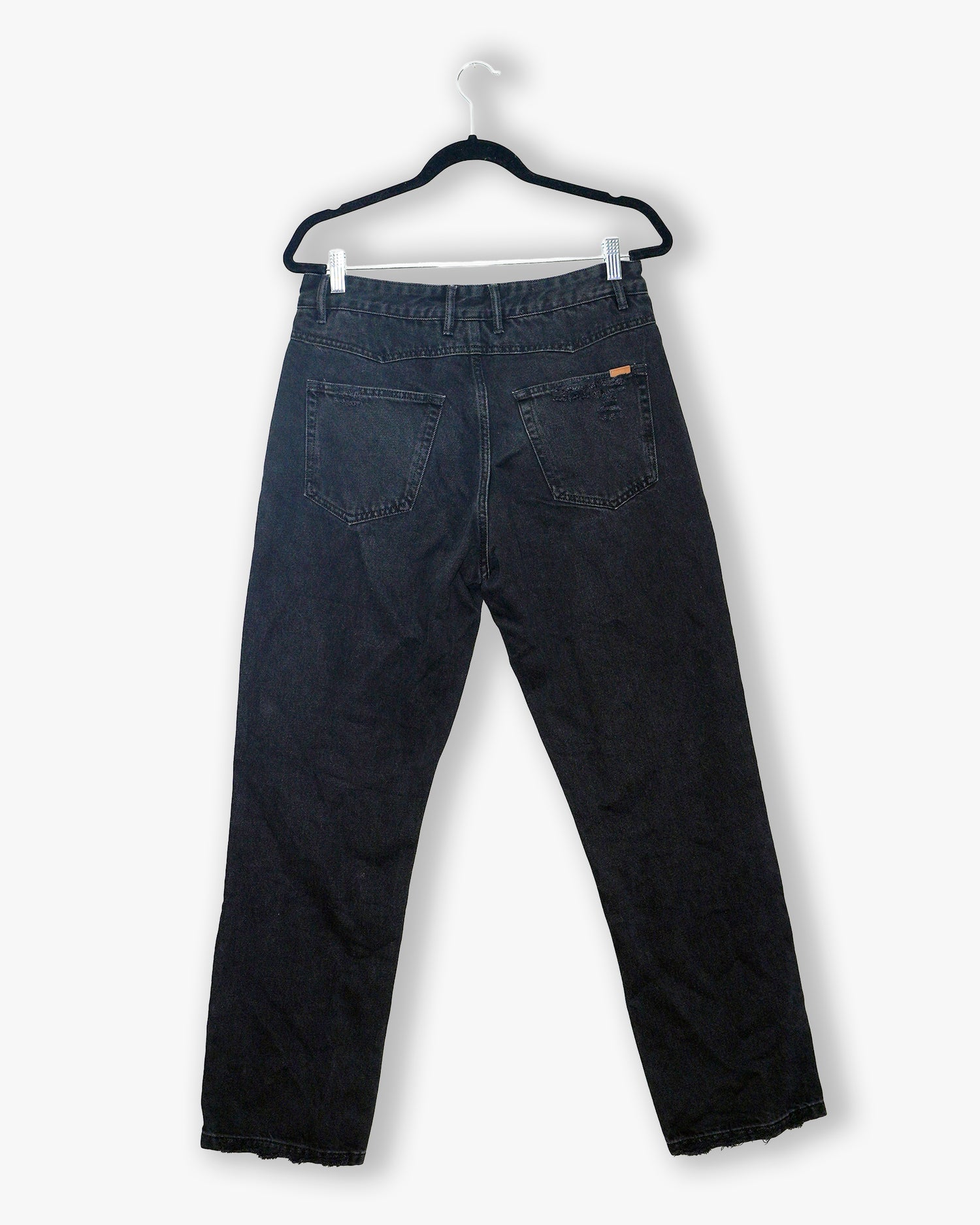 [#212] : Straight Fit Denim - Black - 32