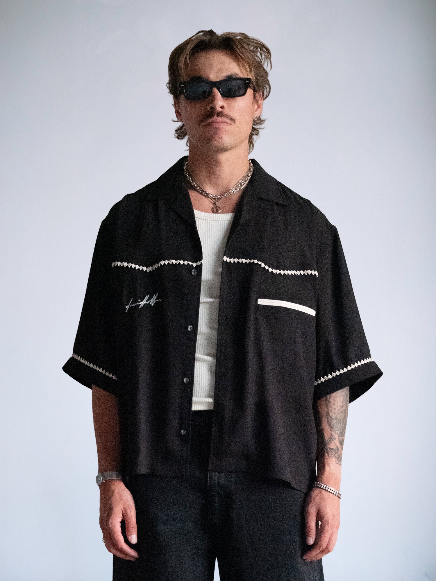 Annivarsary Short Sleeve Box Button Down : Black - BDK