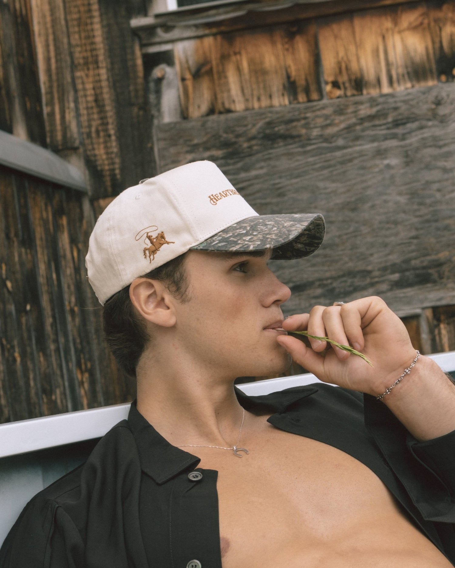 Heartbreak Rodeo Hat : Off White / Camo Green - BDK