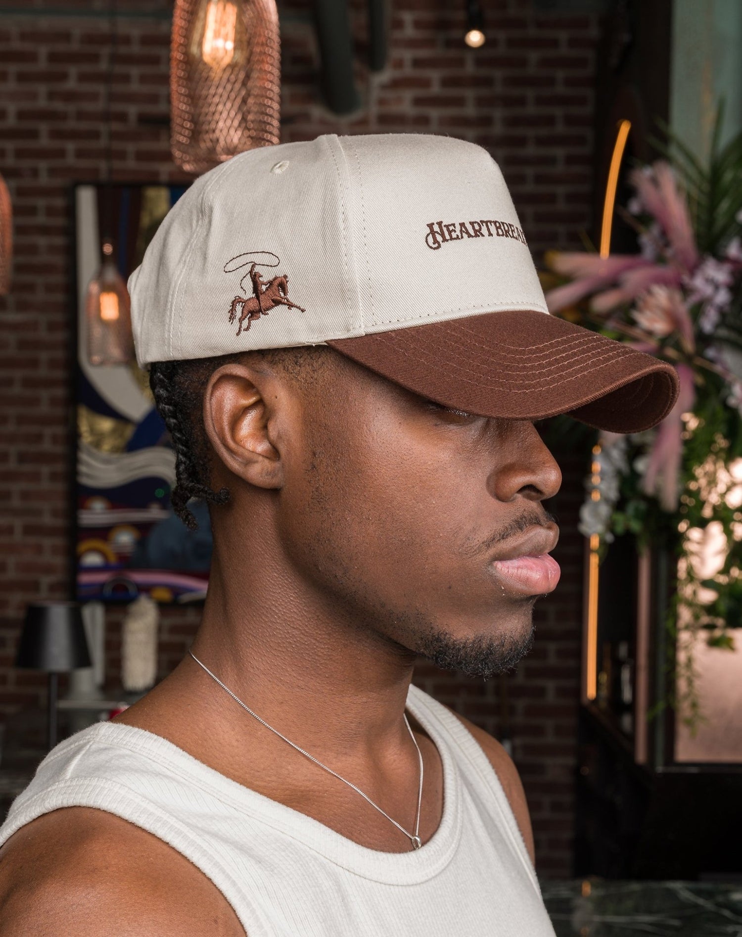 Heartbreak Rodeo Hat : Off White/Chocolate Brown - BDK