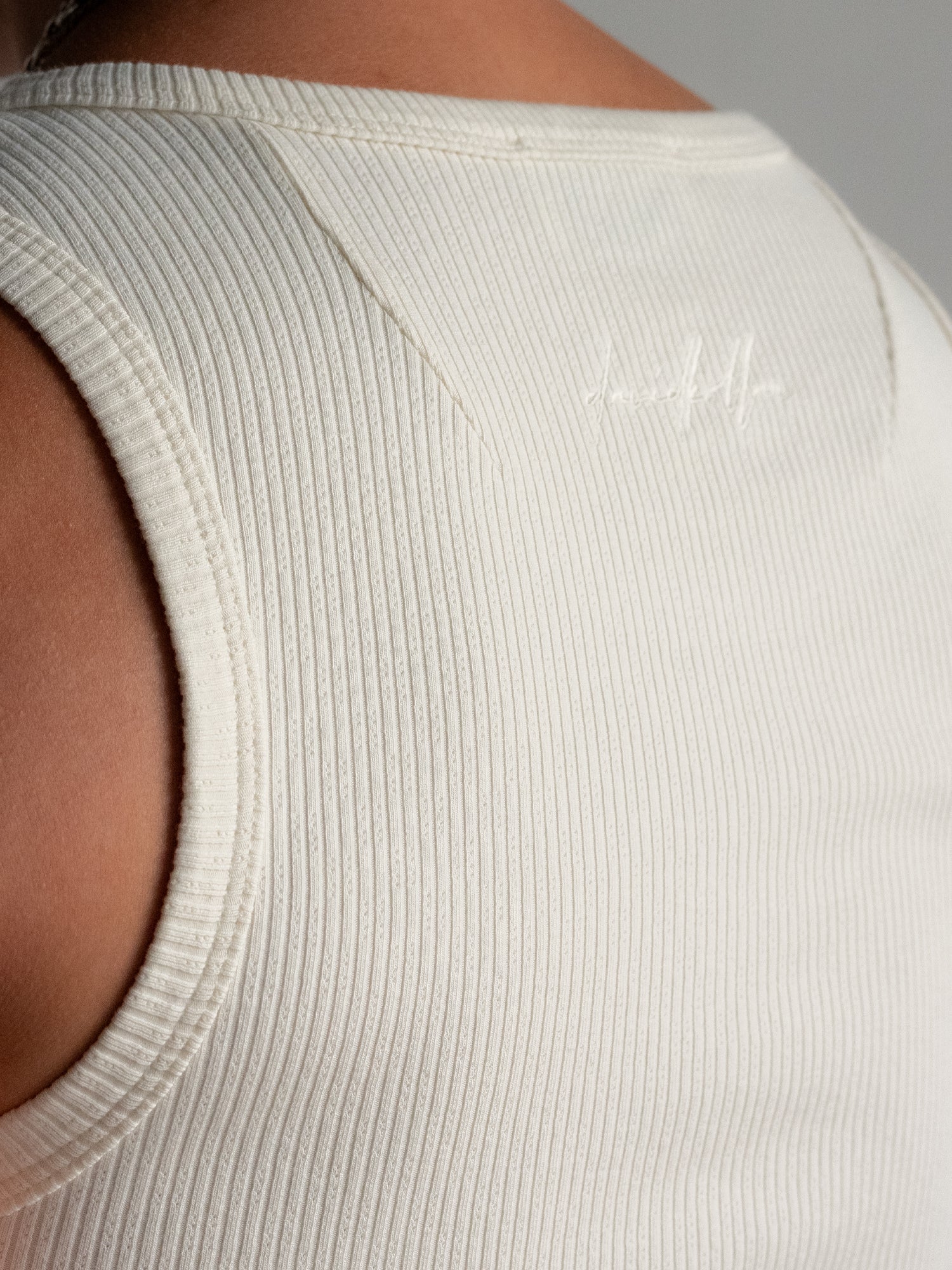 The Daily Tank : Off White - BDK