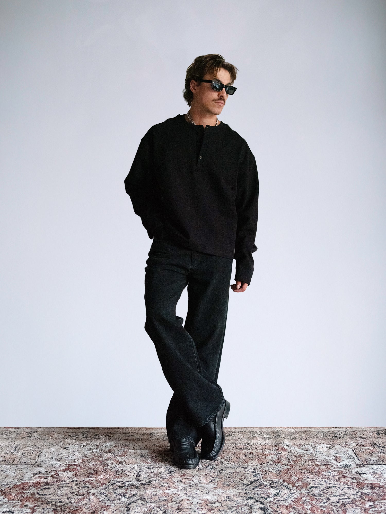 The Longsleeve Henley Shirt : Black - BDK