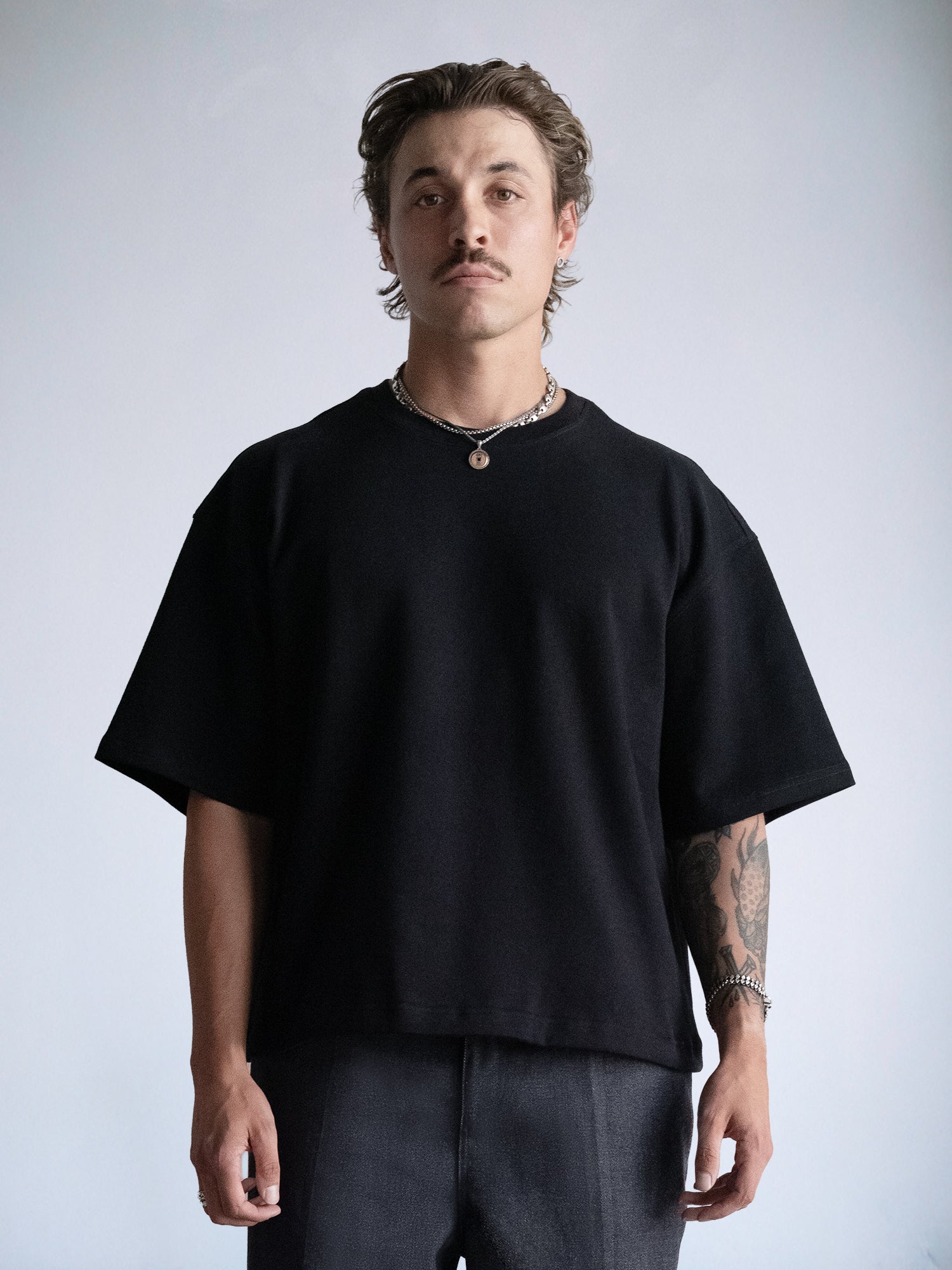 The Oversize Crop Tee : Black - BDK