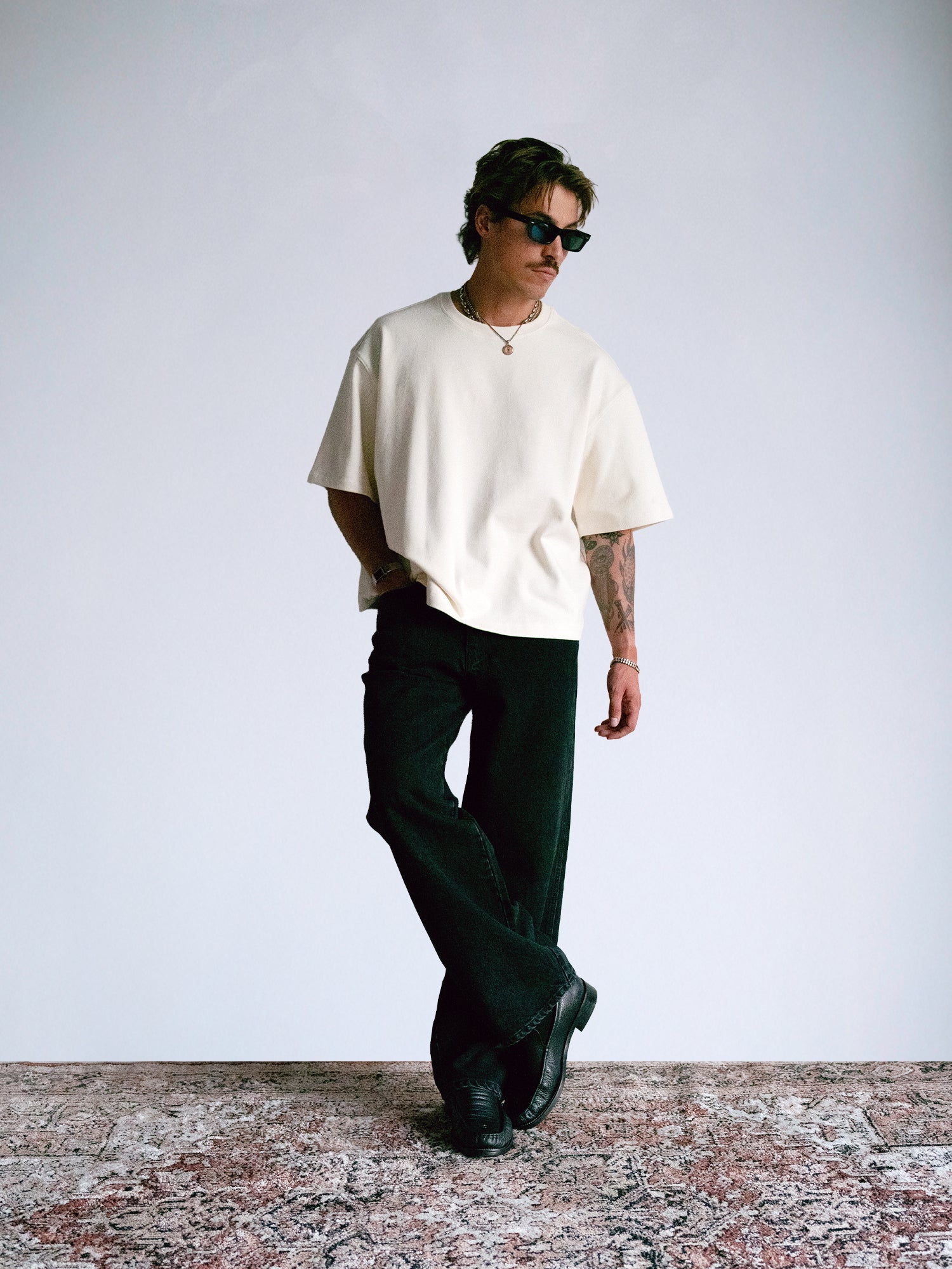 The Oversize Crop Tee : Off White - BDK