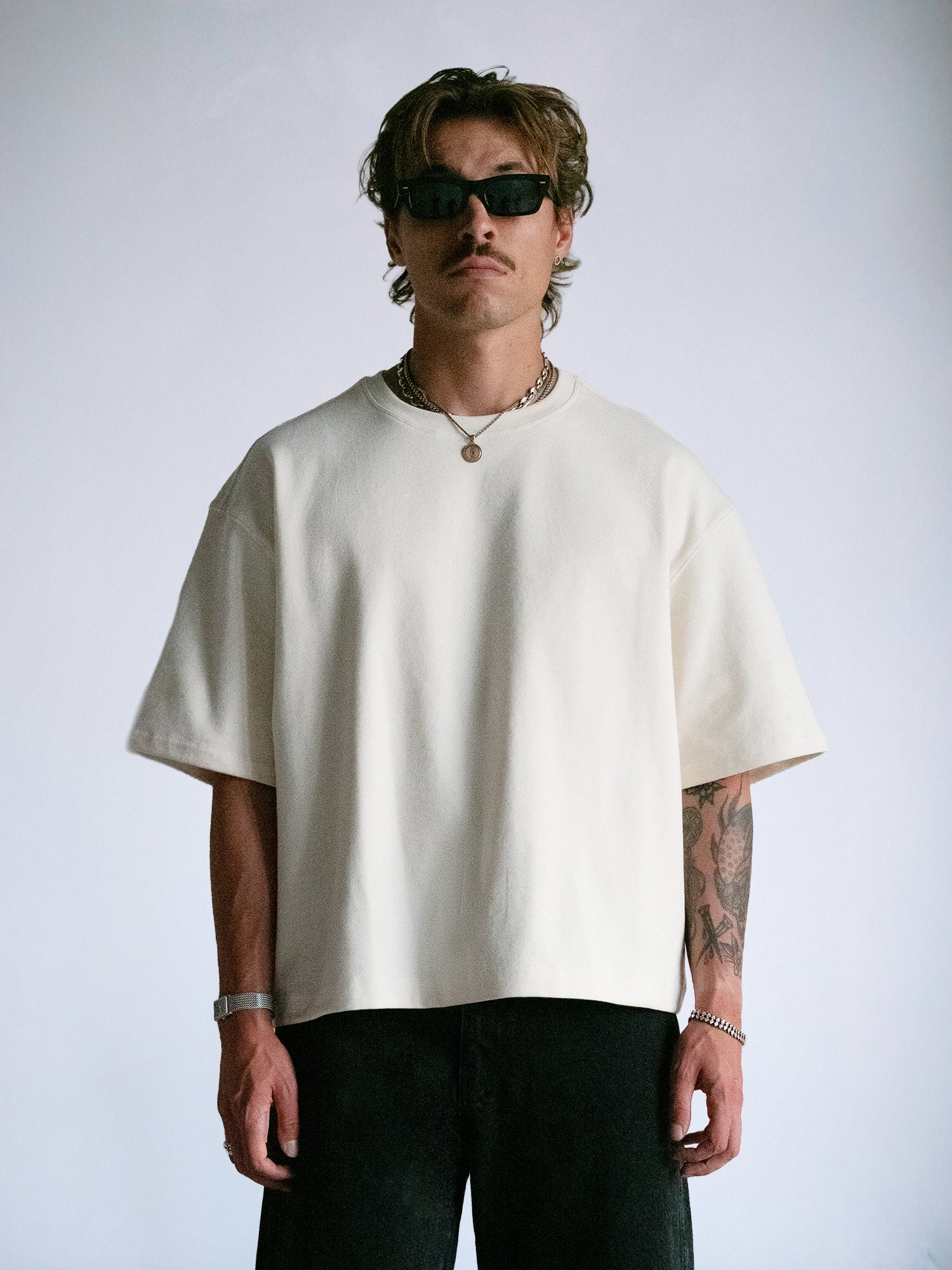 The Oversize Crop Tee : Off White - BDK